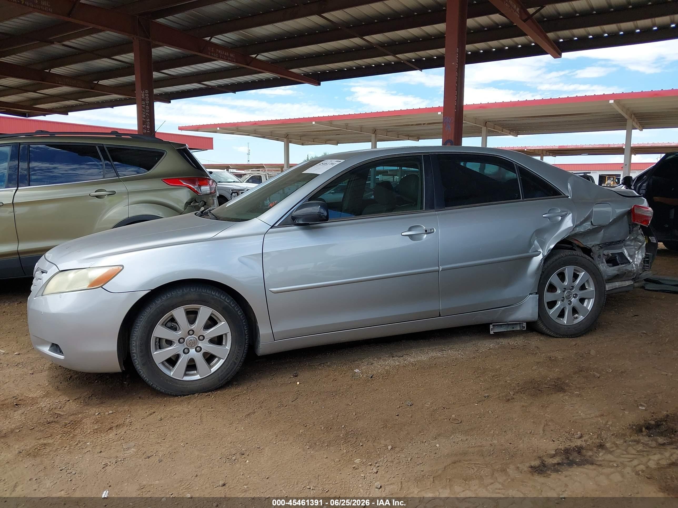 2007 Toyota Camry Xle V6 Silver vin: 4T1BK46KX7U009774