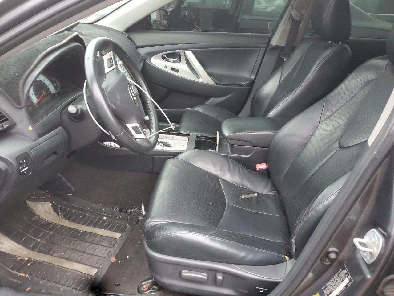 2007 Toyota Camry Le Gray vin: 4T1BK46KX7U046680