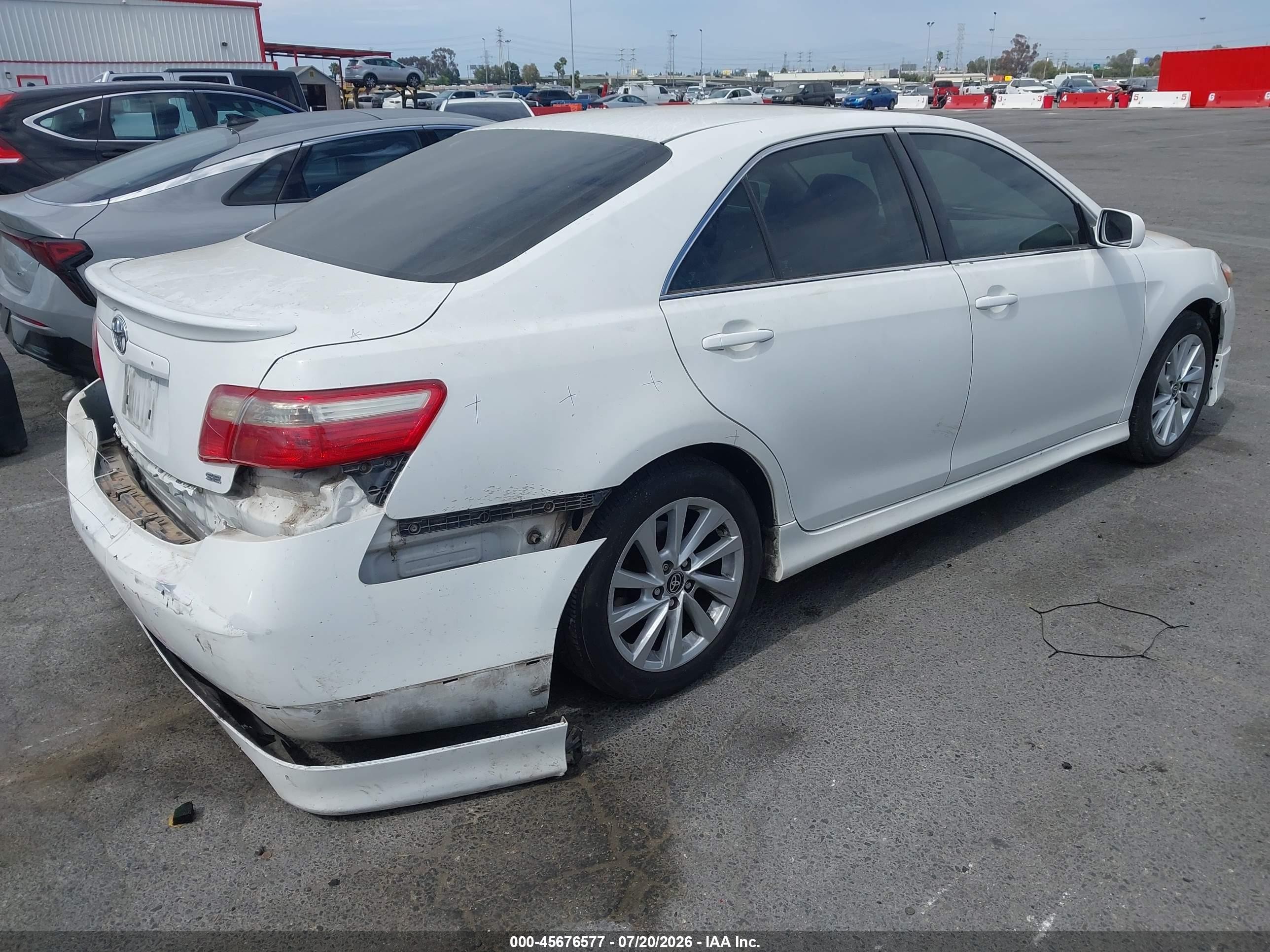 2007 Toyota Camry Se V6 White vin: 4T1BK46KX7U529229
