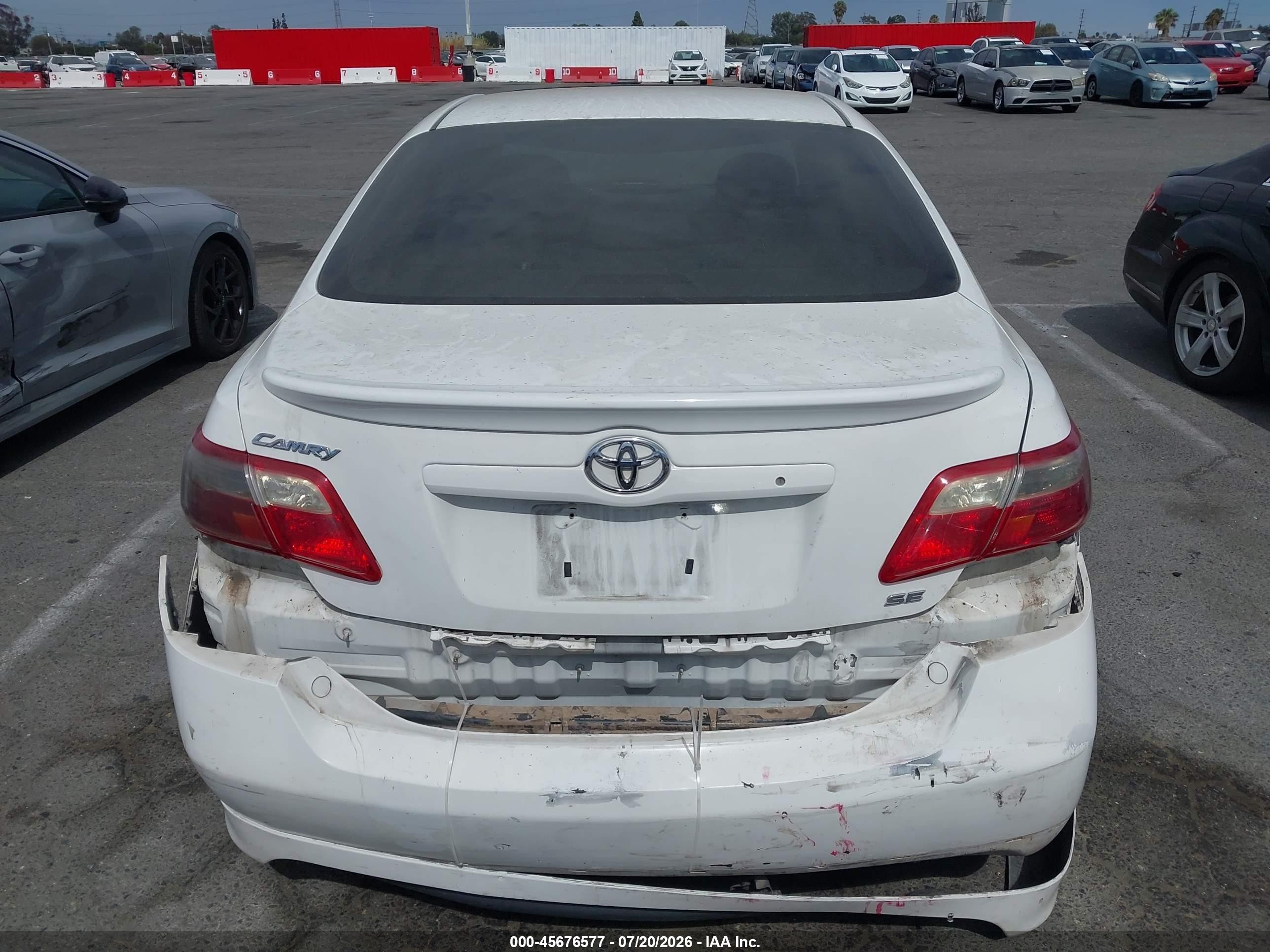 2007 Toyota Camry Se V6 White vin: 4T1BK46KX7U529229