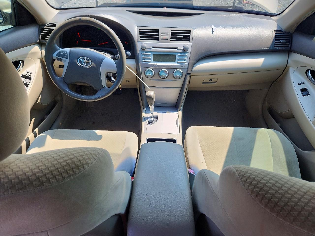 2007 Toyota Camry Le V6 Gold vin: 4T1BK46KX7U549688