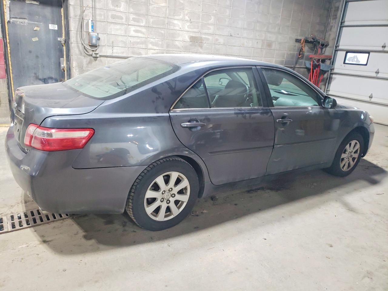 2007 Toyota Camry Xle V6 Gray vin: 4T1BK46KX7U552428