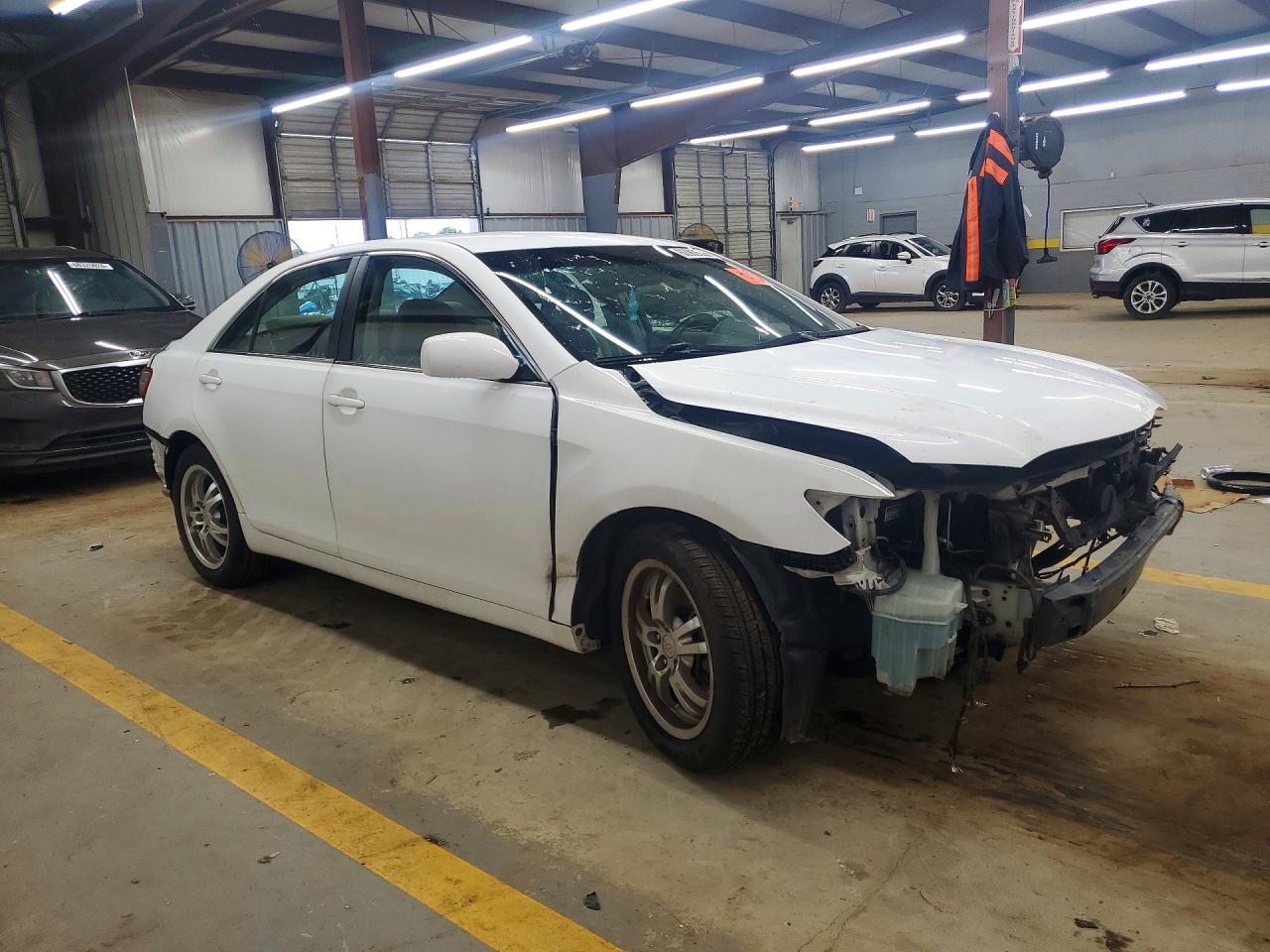 2007 Toyota Camry Le V6 White vin: 4T1BK46KX7U555569