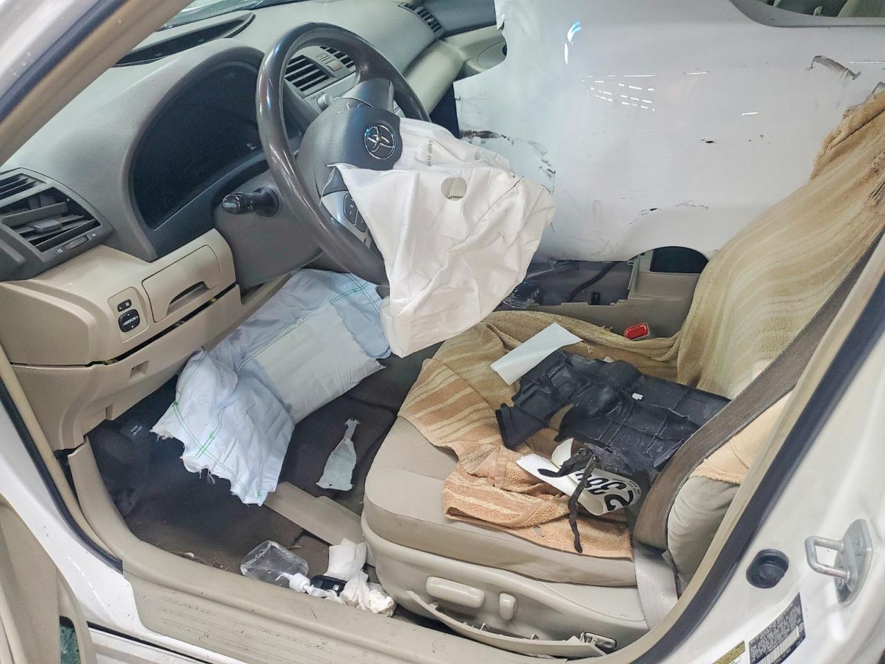 2007 Toyota Camry Le V6 White vin: 4T1BK46KX7U555569