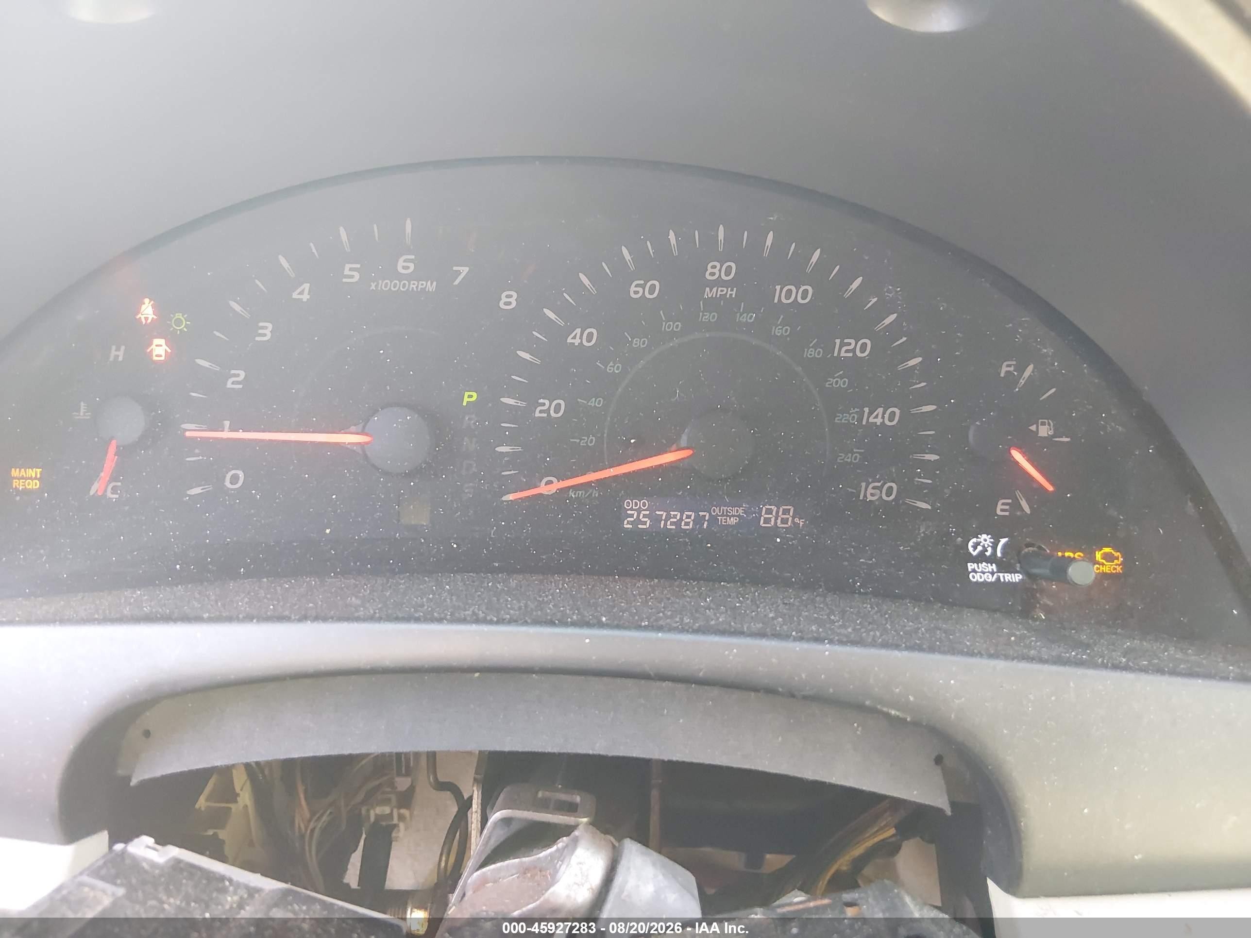 2008 Toyota Camry Le Red vin: 4T1BK46KX8U059138