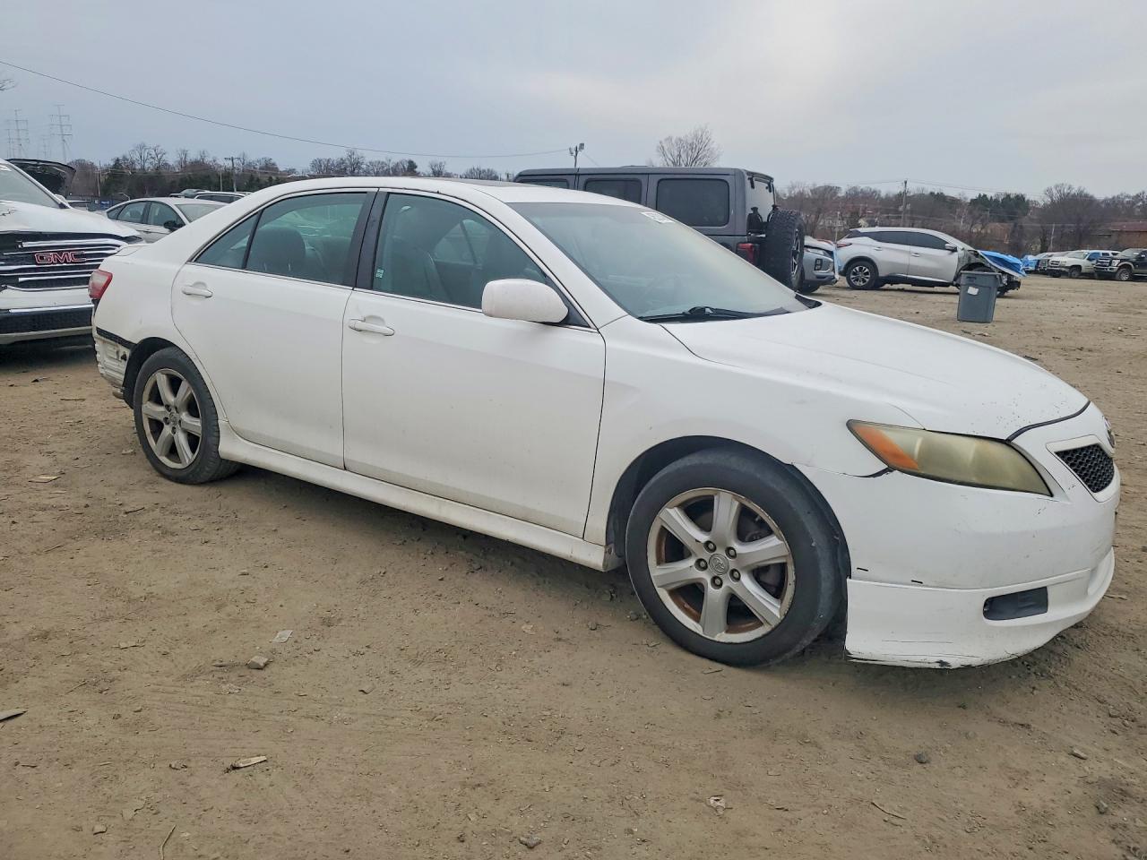 2008 Toyota Camry Se V6 White vin: 4T1BK46KX8U562720