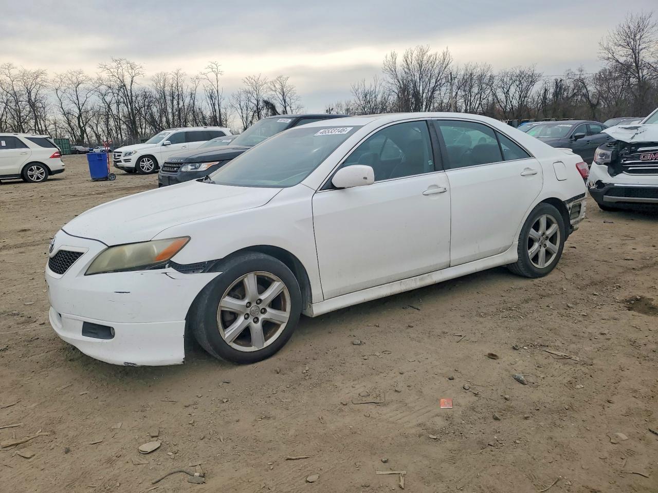 2008 Toyota Camry Se V6 White vin: 4T1BK46KX8U562720