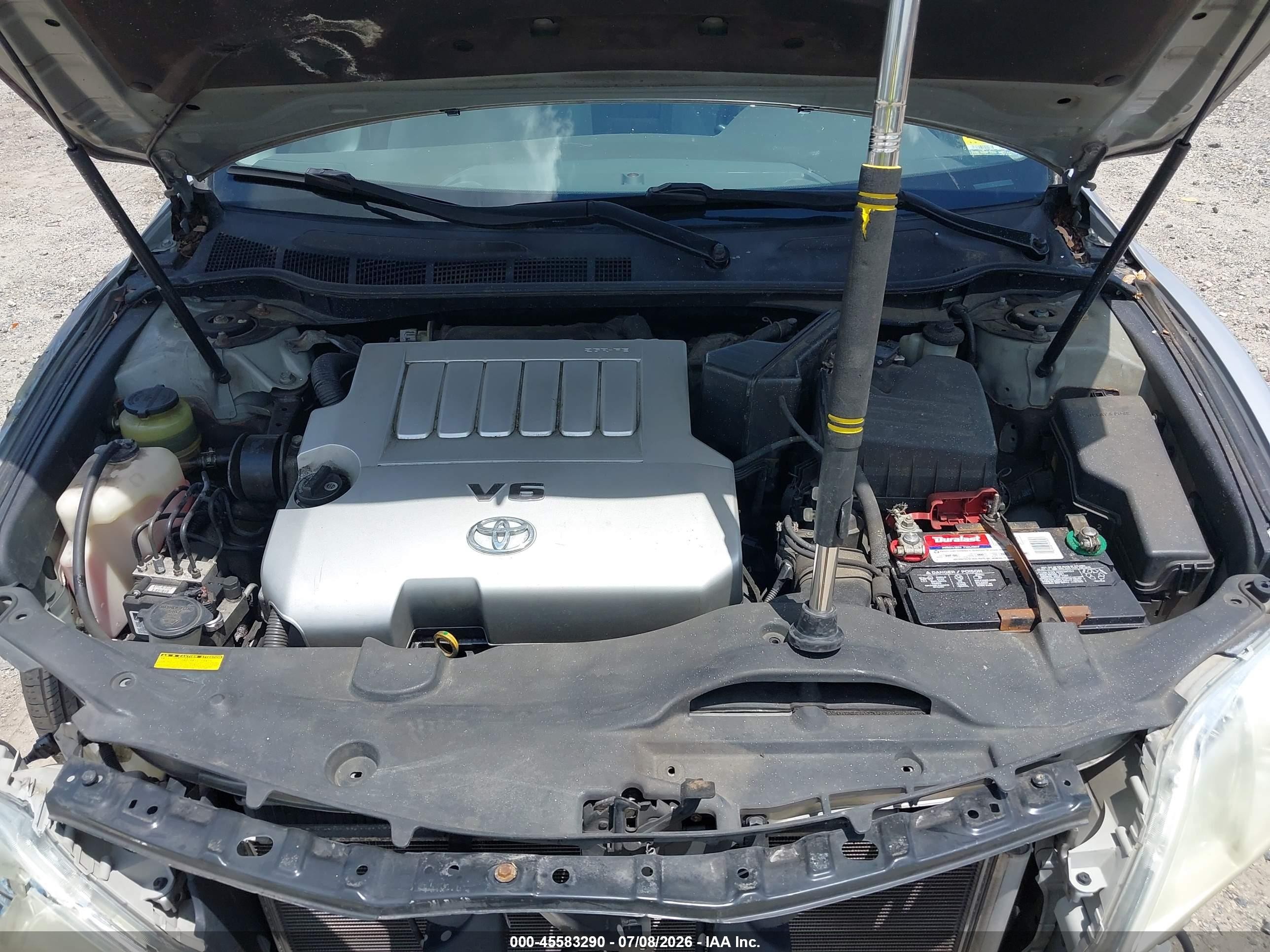 2008 Toyota Camry Le Silver vin: 4T1BK46KX8U565360