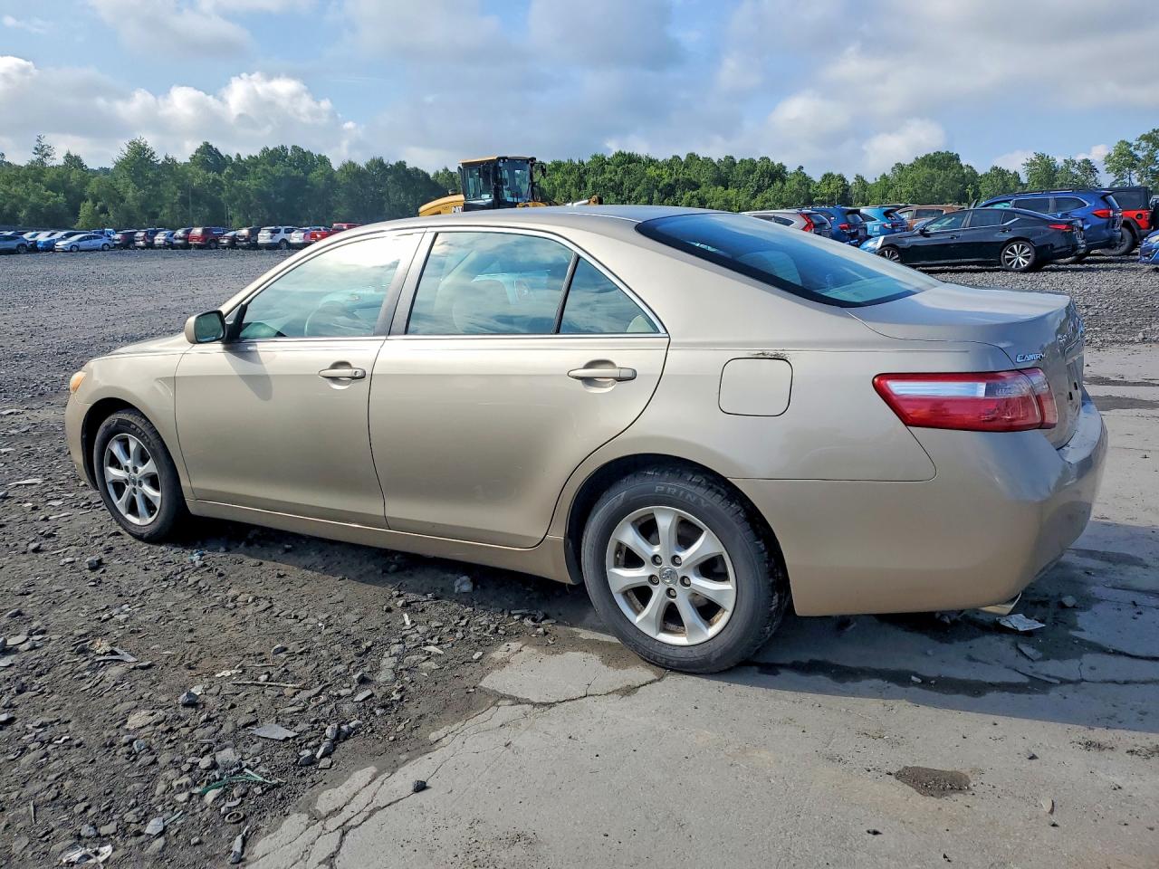 2008 Toyota Camry Le V6 Beige vin: 4T1BK46KX8U565794