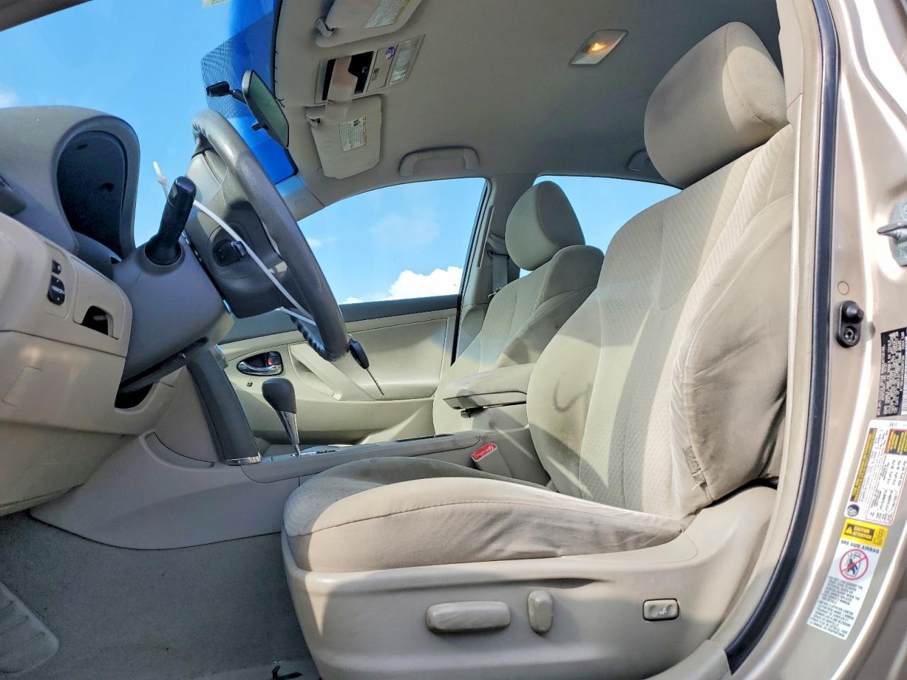 2008 Toyota Camry Le V6 Beige vin: 4T1BK46KX8U565794