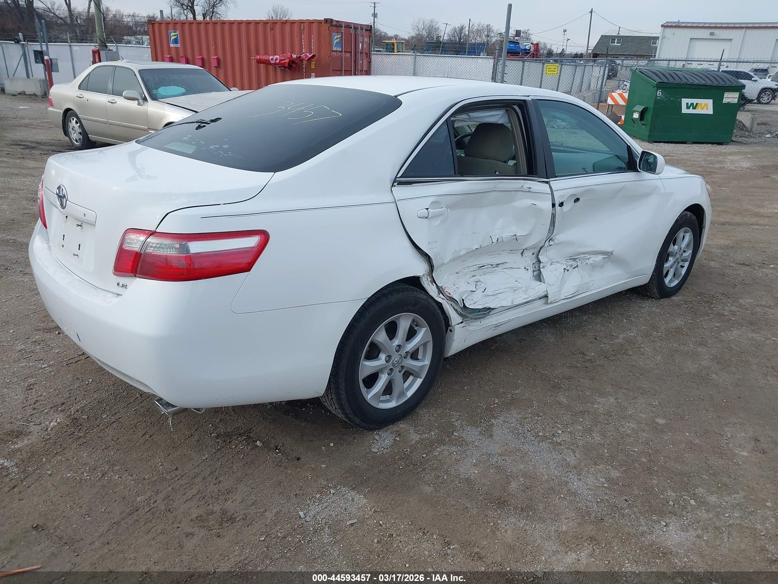 2008 Toyota Camry Le V6 White vin: 4T1BK46KX8U566296