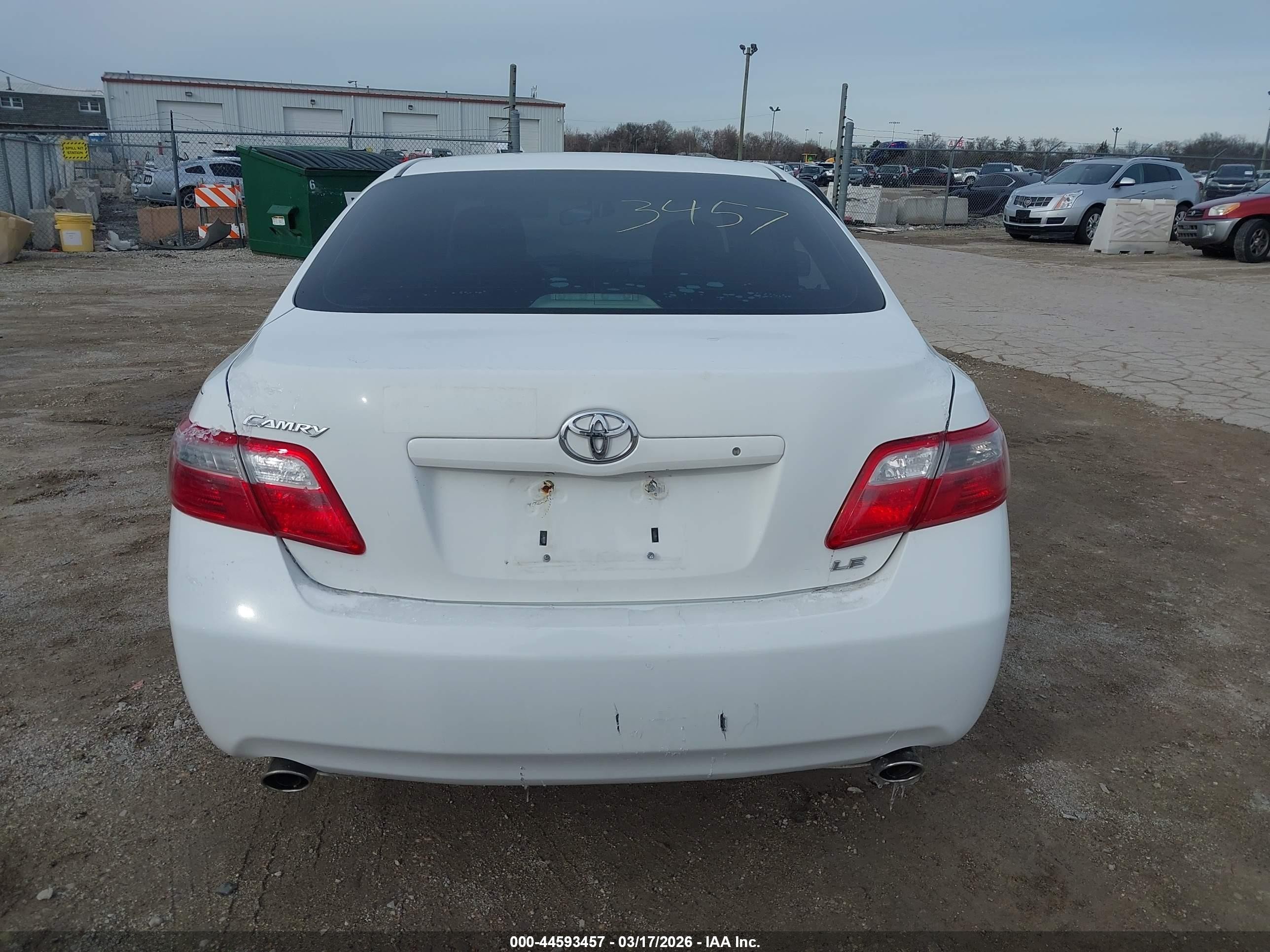 2008 Toyota Camry Le V6 White vin: 4T1BK46KX8U566296