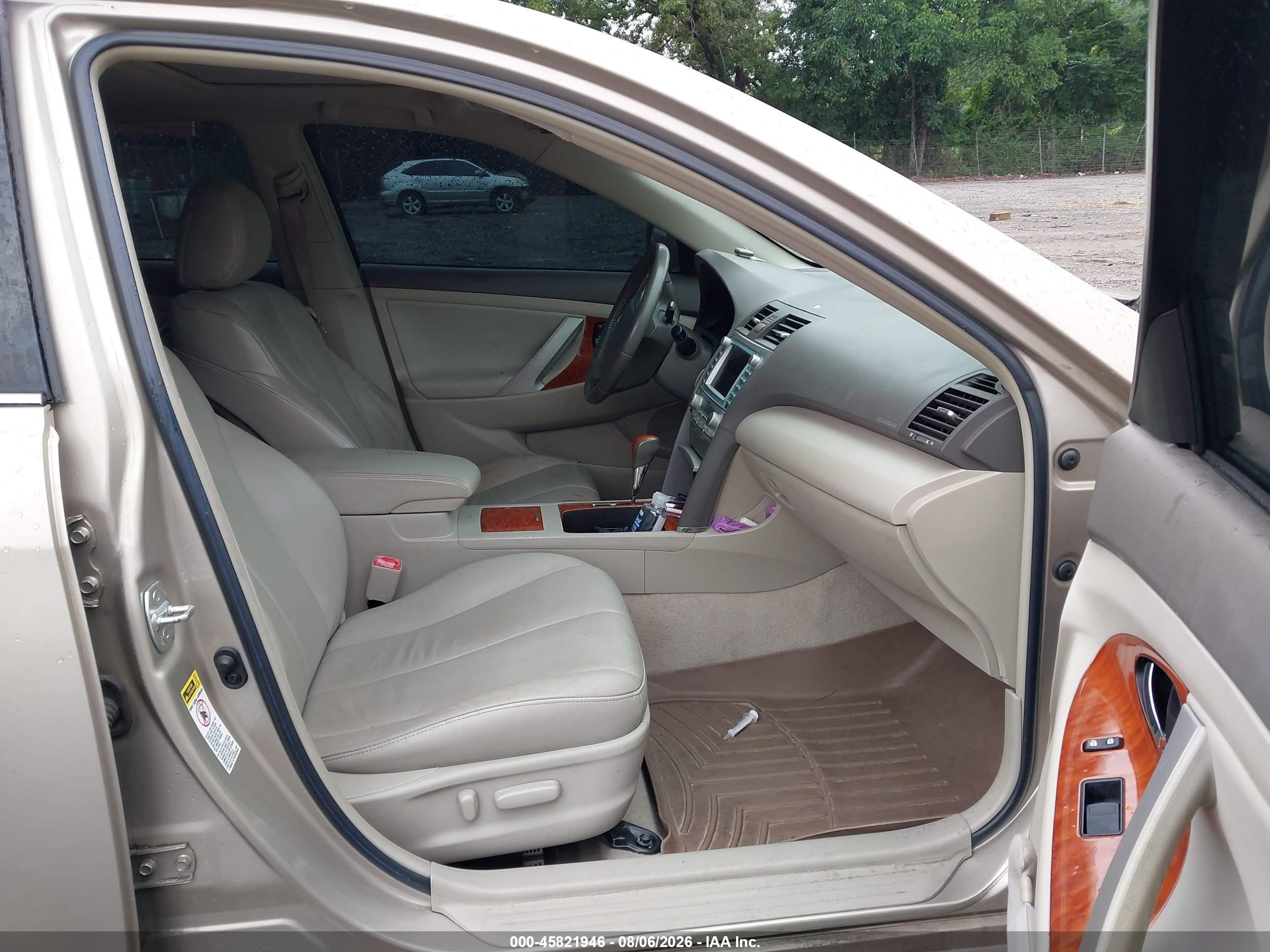 2009 Toyota Camry Xle V6 Champagne vin: 4T1BK46KX9U096868