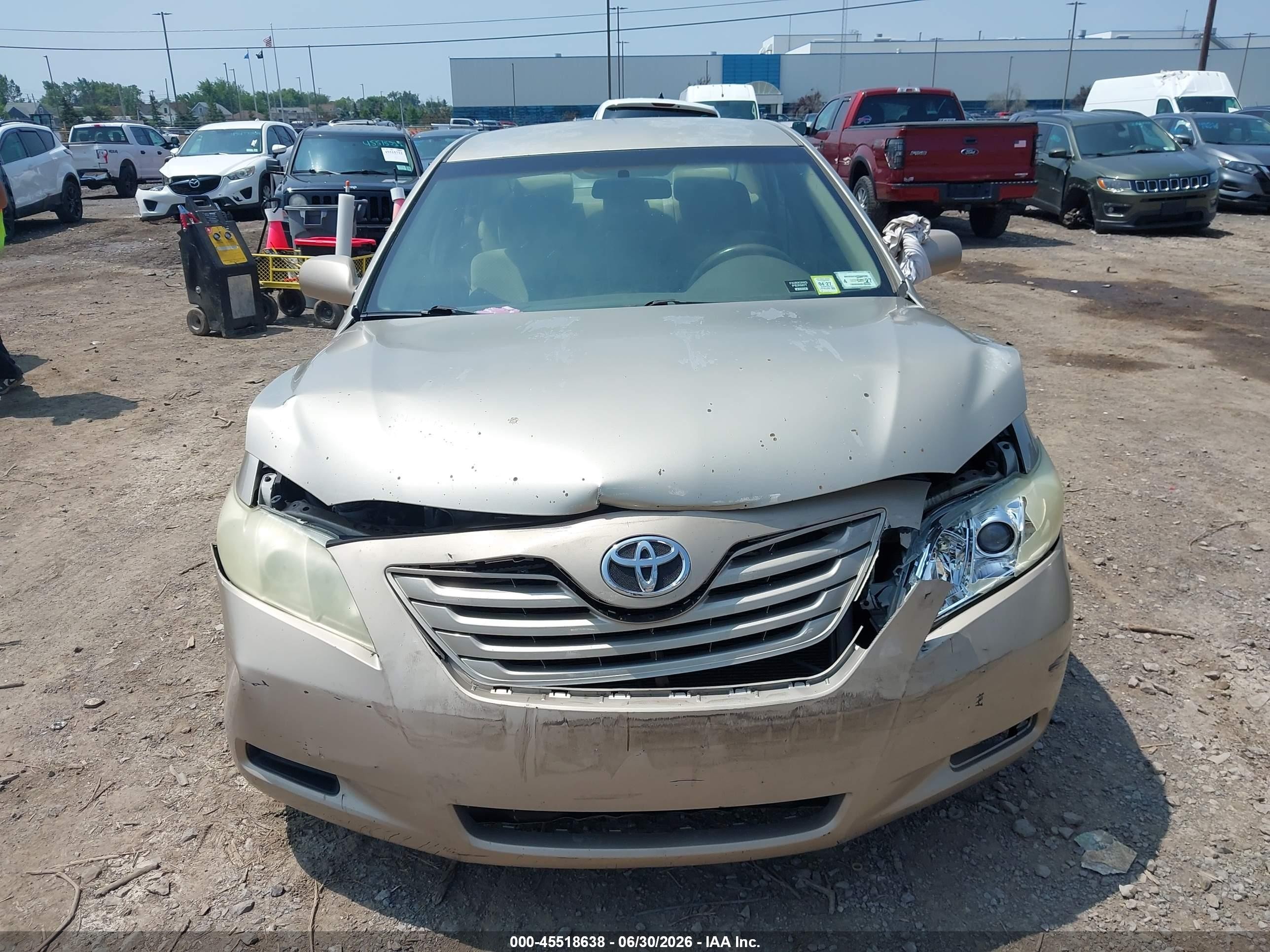 2009 Toyota Camry Le V6 Золотой vin: 4T1BK46KX9U581804