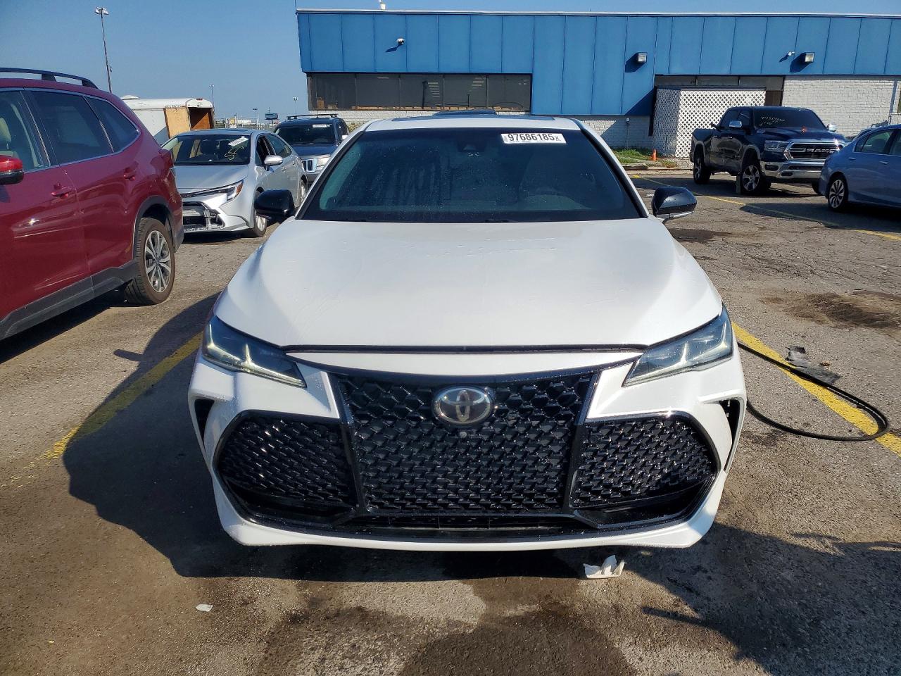 2019 Toyota Avalon Touring White vin: 4T1BZ1FB7KU018760