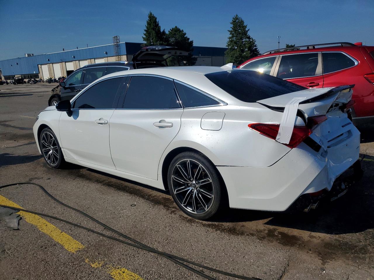 2019 Toyota Avalon Touring White vin: 4T1BZ1FB7KU018760