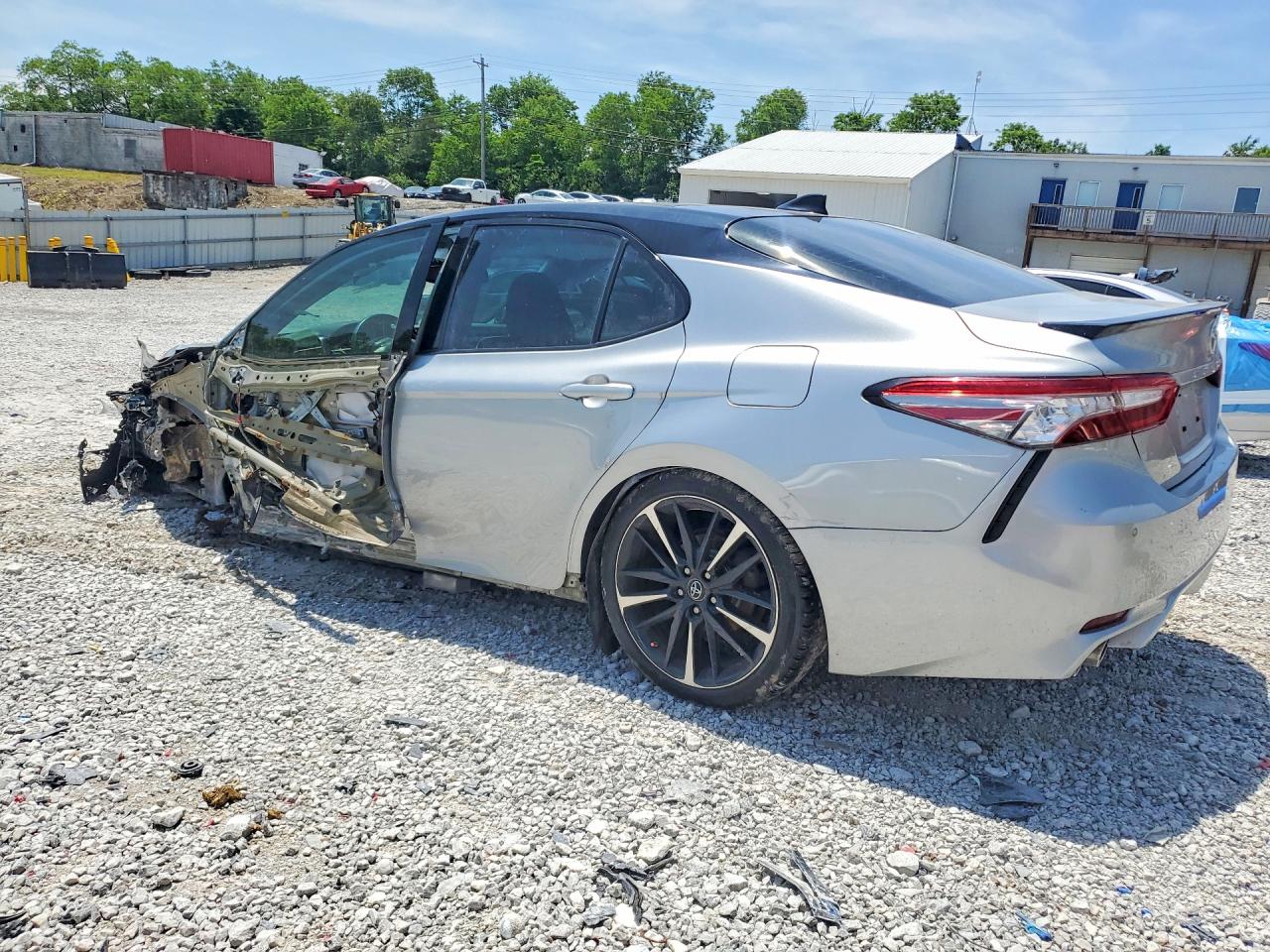 2018 Toyota Camry Xse V6 Silver vin: 4T1BZ1HK5JU015528