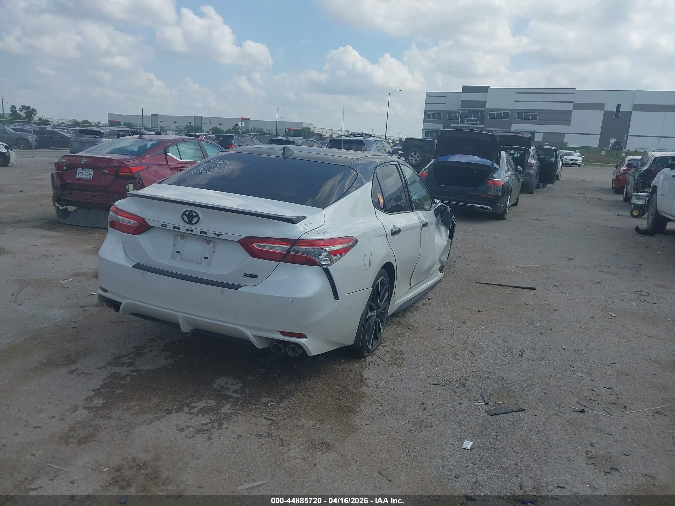 2019 Toyota Camry Xse V6 White vin: 4T1BZ1HK7KU030808