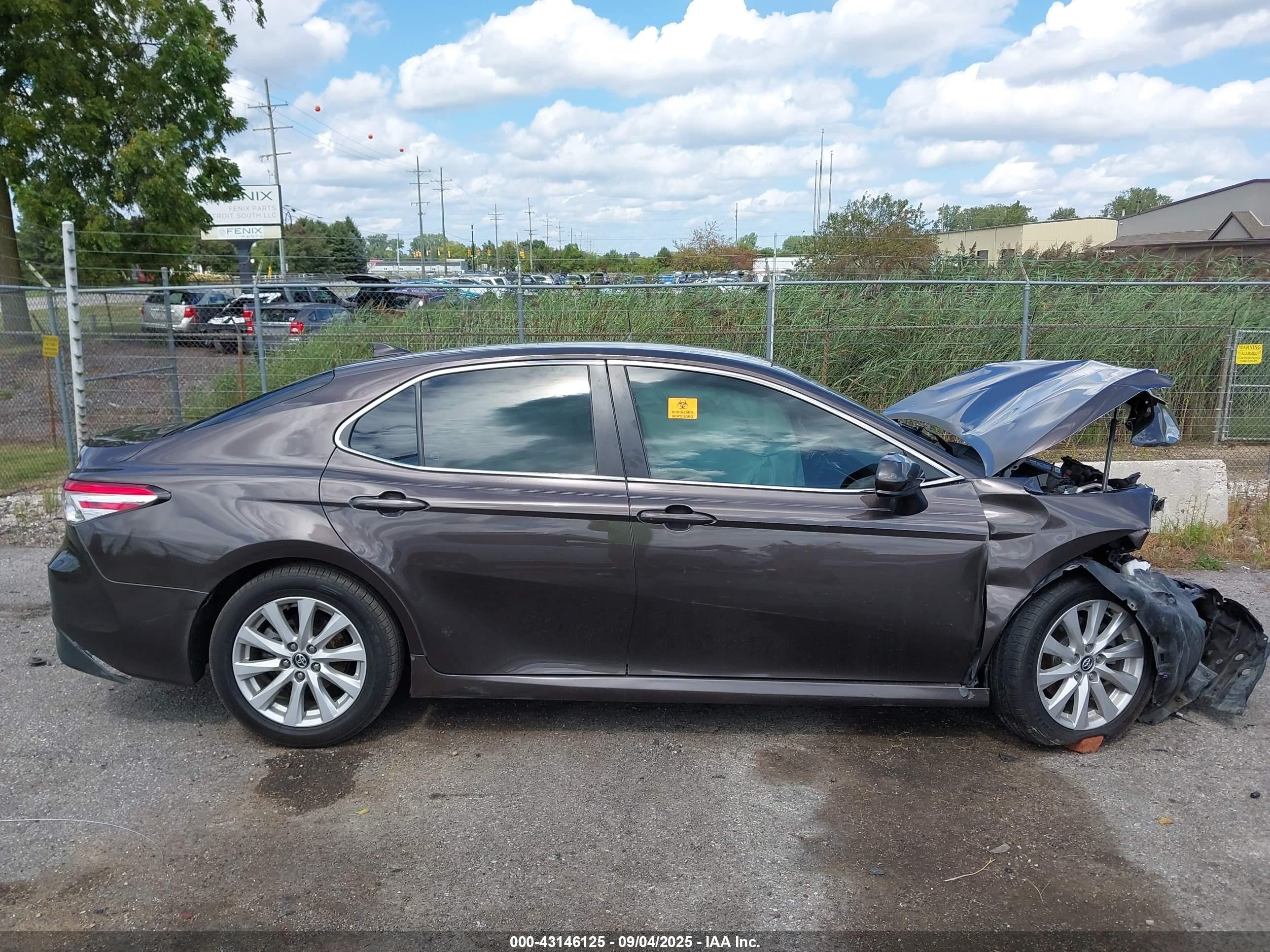 2020 Toyota Camry Le Gray vin: 4T1C11AK2LU859955