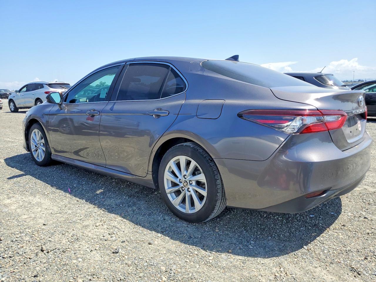 2021 Toyota Camry Le Gray vin: 4T1C11AK2MU428890