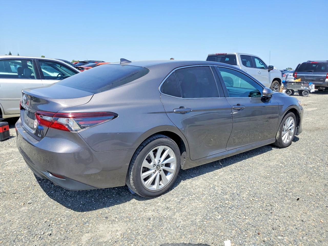 2021 Toyota Camry Le Gray vin: 4T1C11AK2MU428890