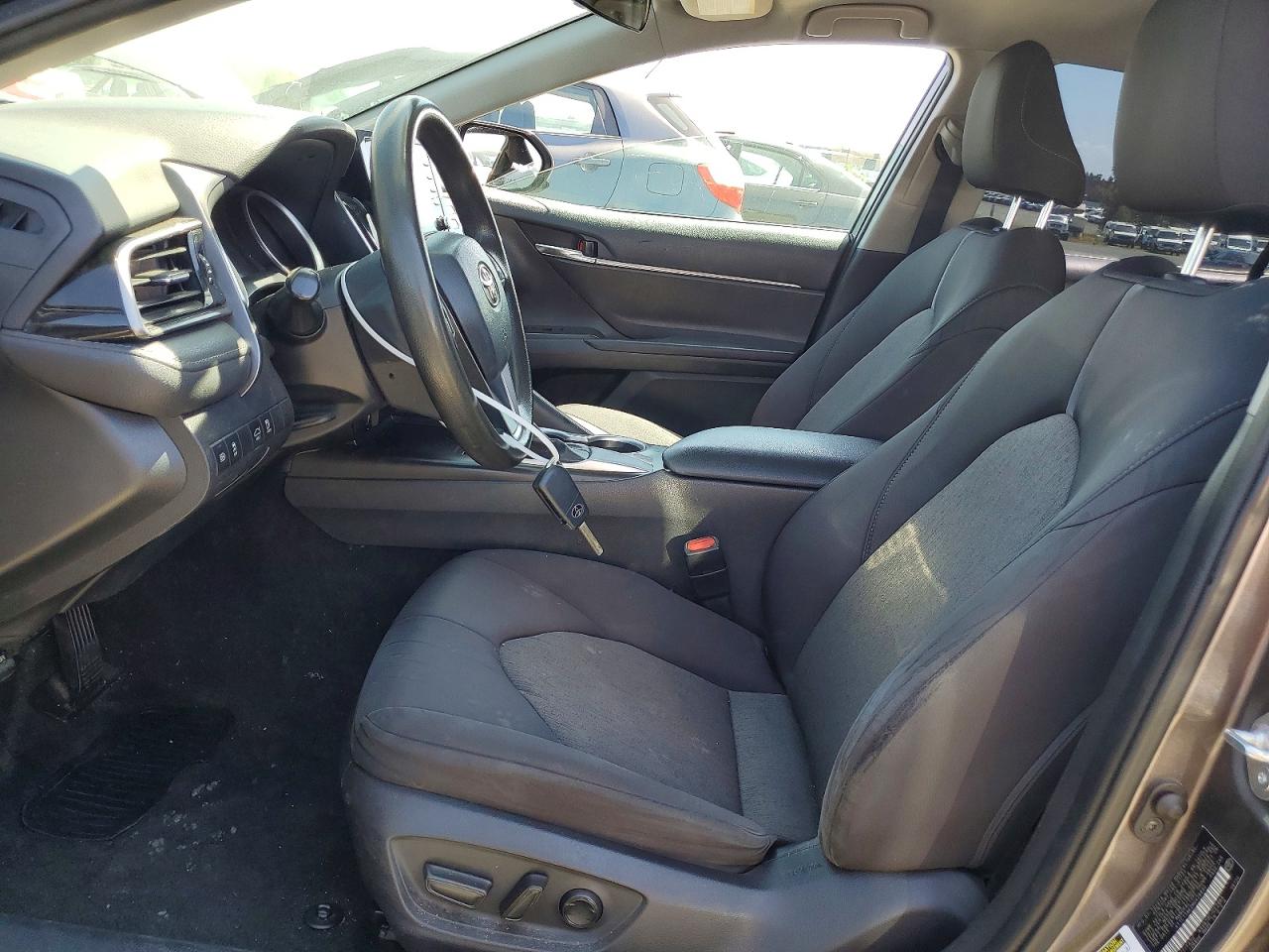 2021 Toyota Camry Le Gray vin: 4T1C11AK2MU428890