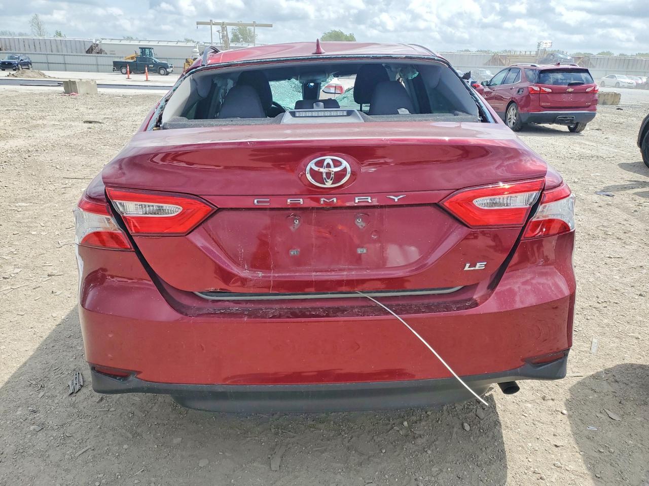 2020 Toyota Camry Le Red vin: 4T1C11AK4LU394868