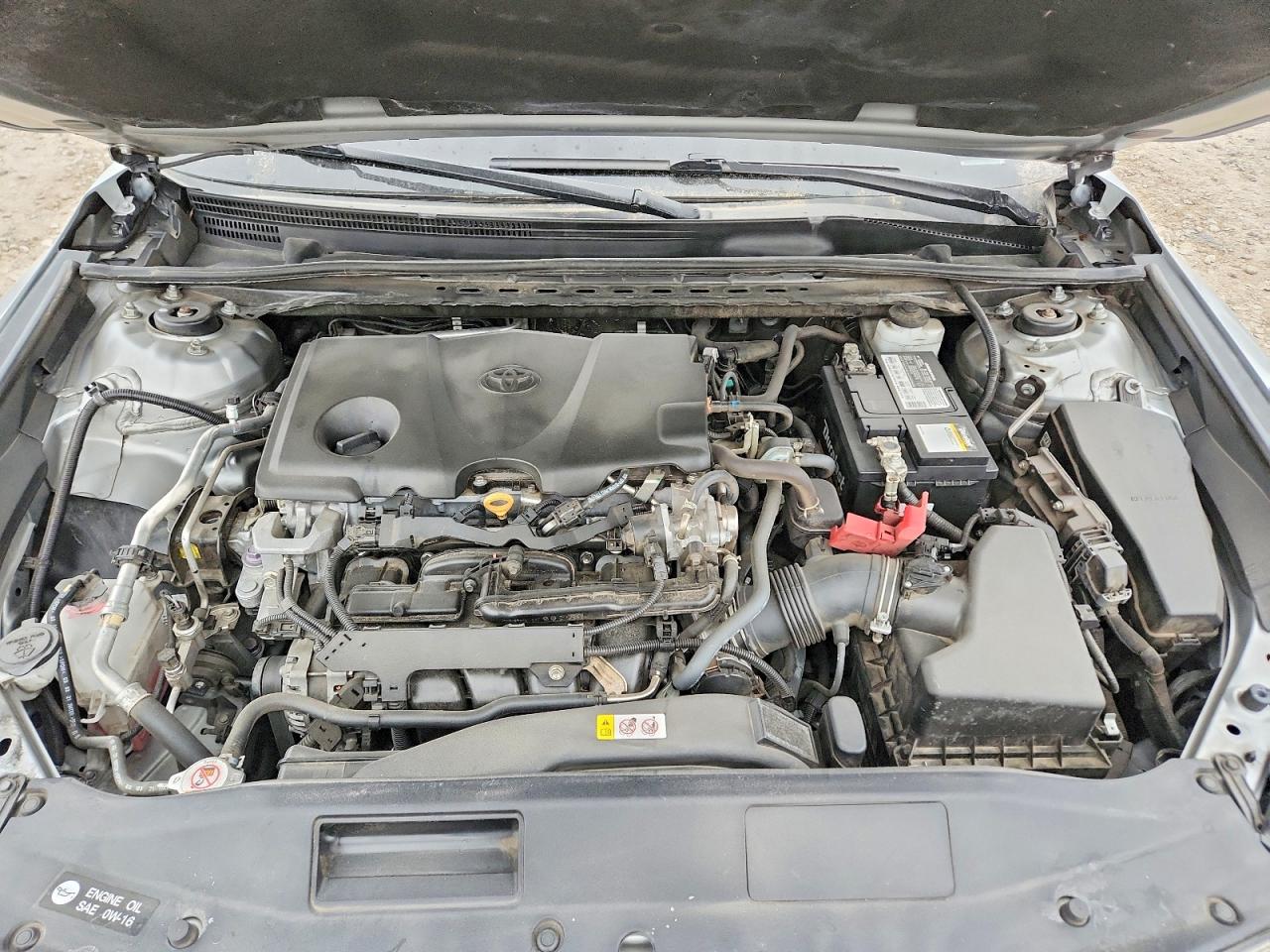 2022 Toyota Camry Le Silver vin: 4T1C11AK7NU004638