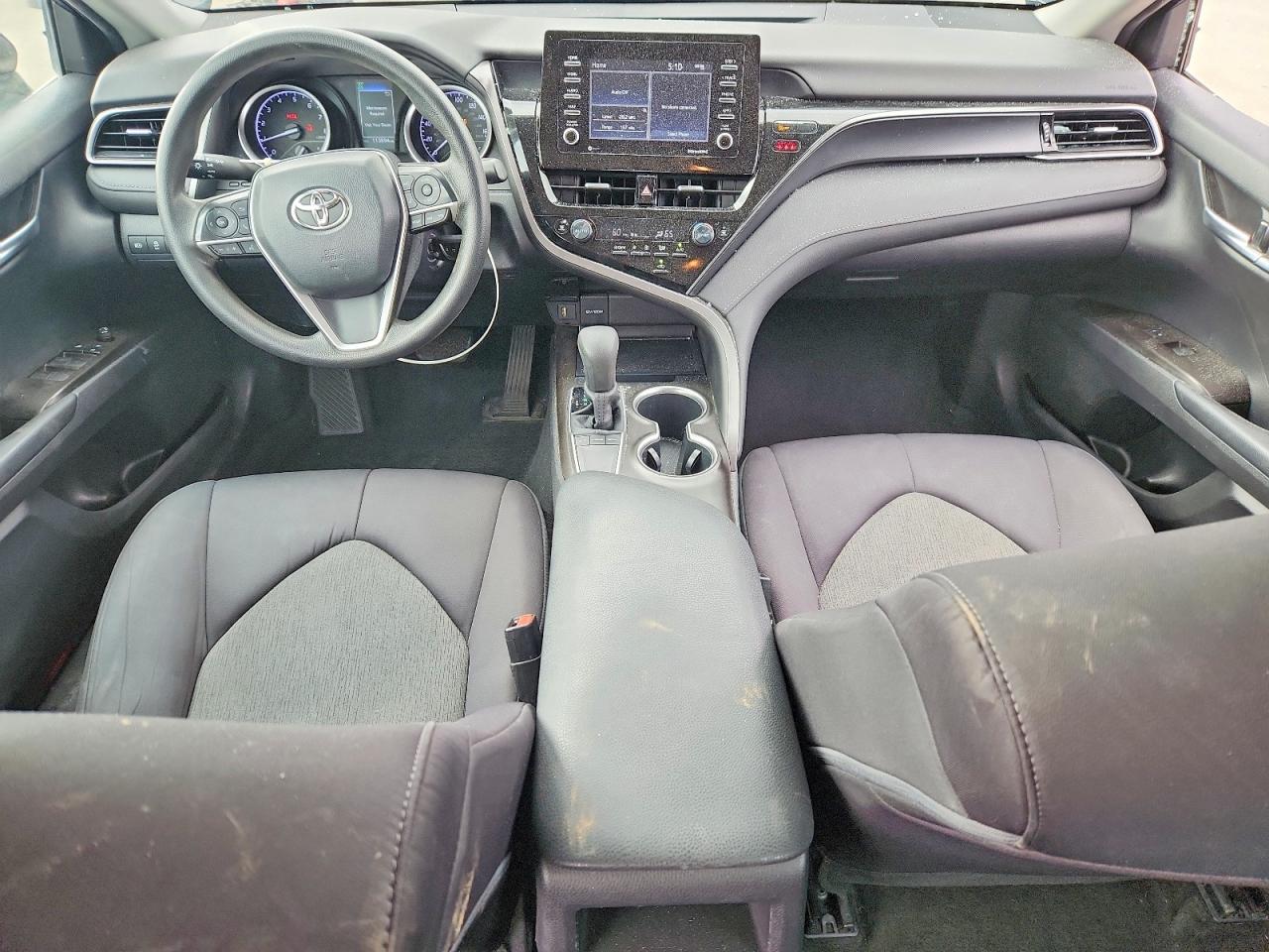 2022 Toyota Camry Le Black vin: 4T1C11AK7NU617410