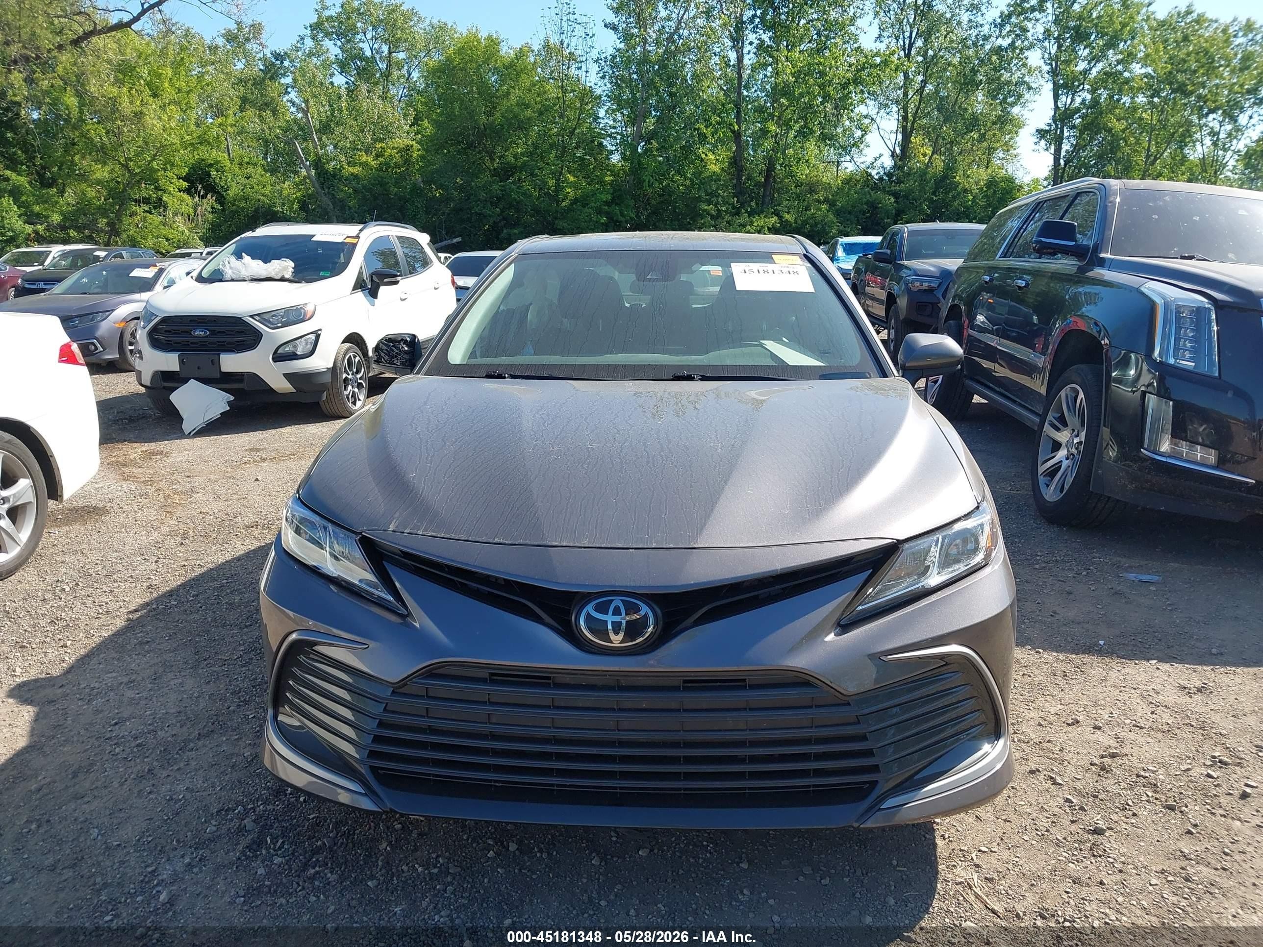 2023 Toyota Camry Le Gray vin: 4T1C11AK9PU079389