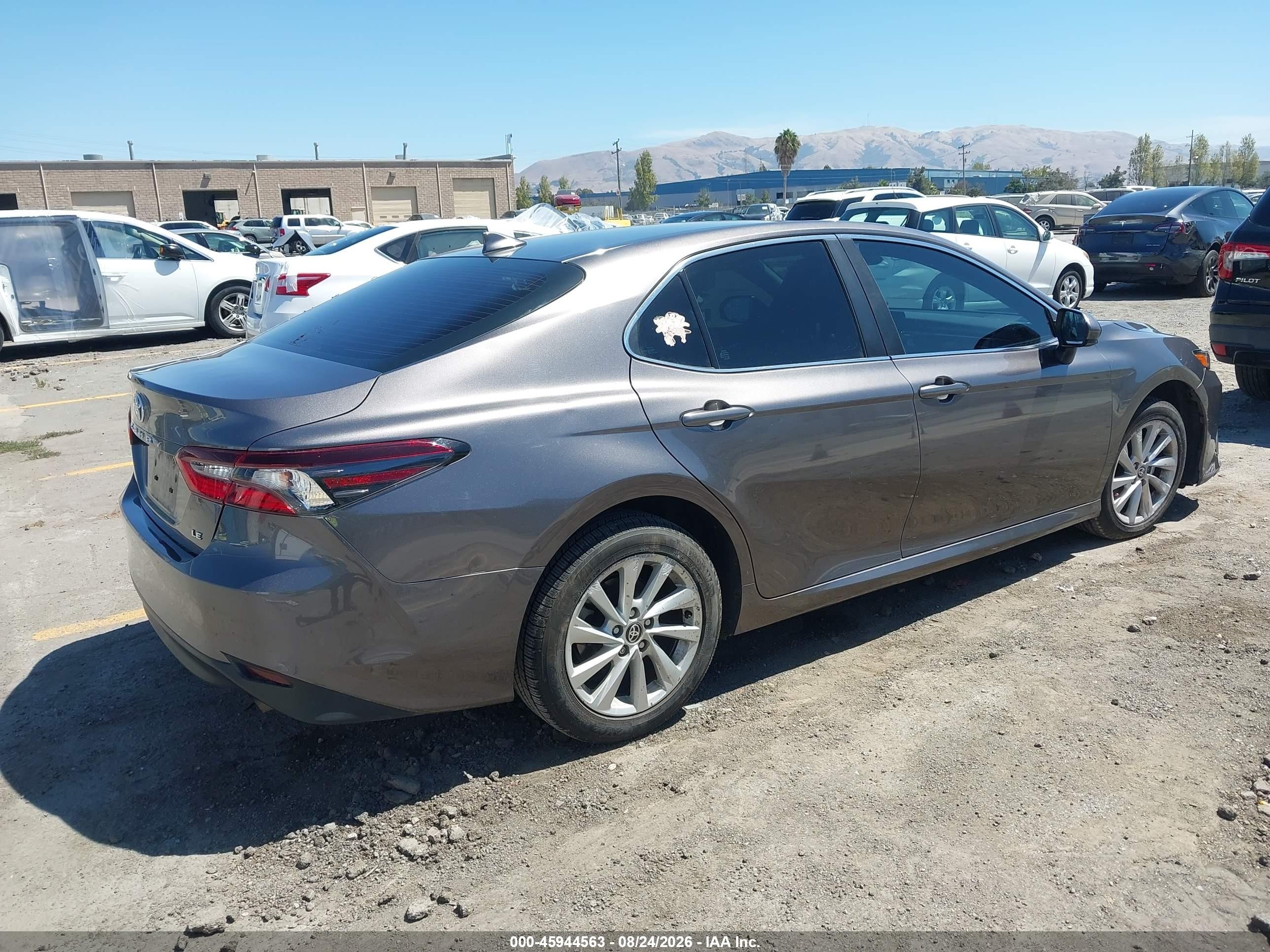 2021 Toyota Camry Le Gray vin: 4T1C11AKXMU436770
