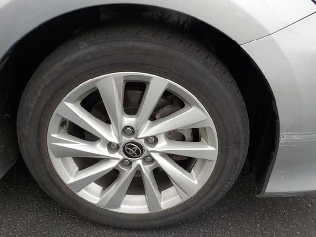 2021 Toyota Camry Le Silver vin: 4T1C11AKXMU456467