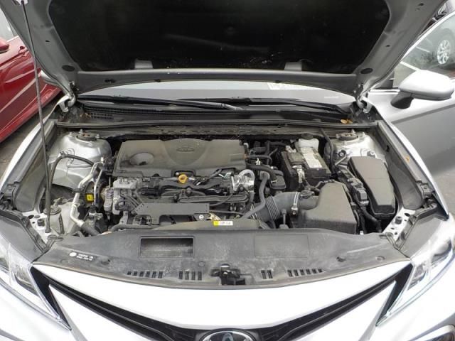 2021 Toyota Camry Le Silver vin: 4T1C11AKXMU456467