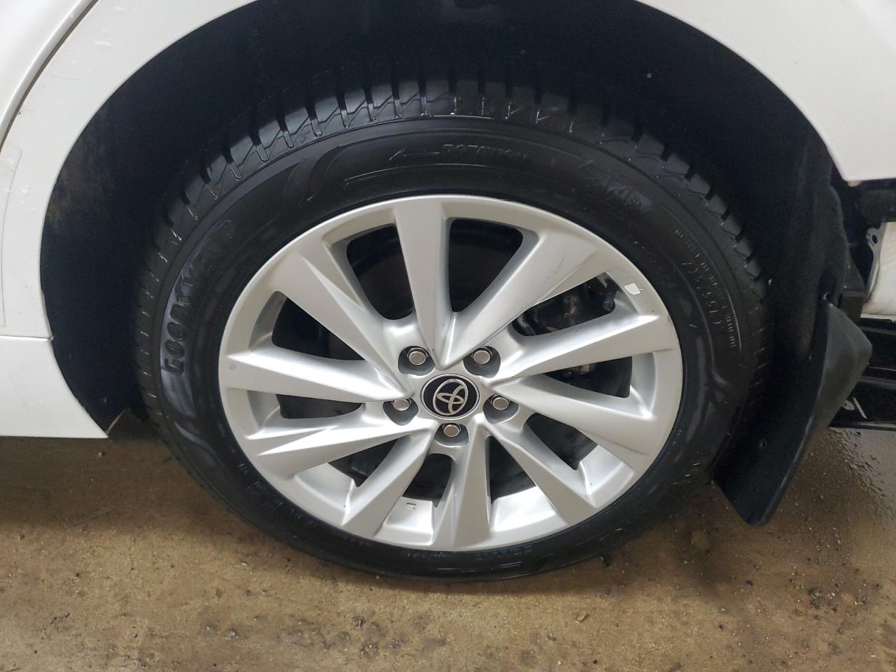 2023 Toyota Camry Le White vin: 4T1C11BK3PU092847 Damage: Left Rear Wheel, Curb Rash, 1/2 To 1 Inch