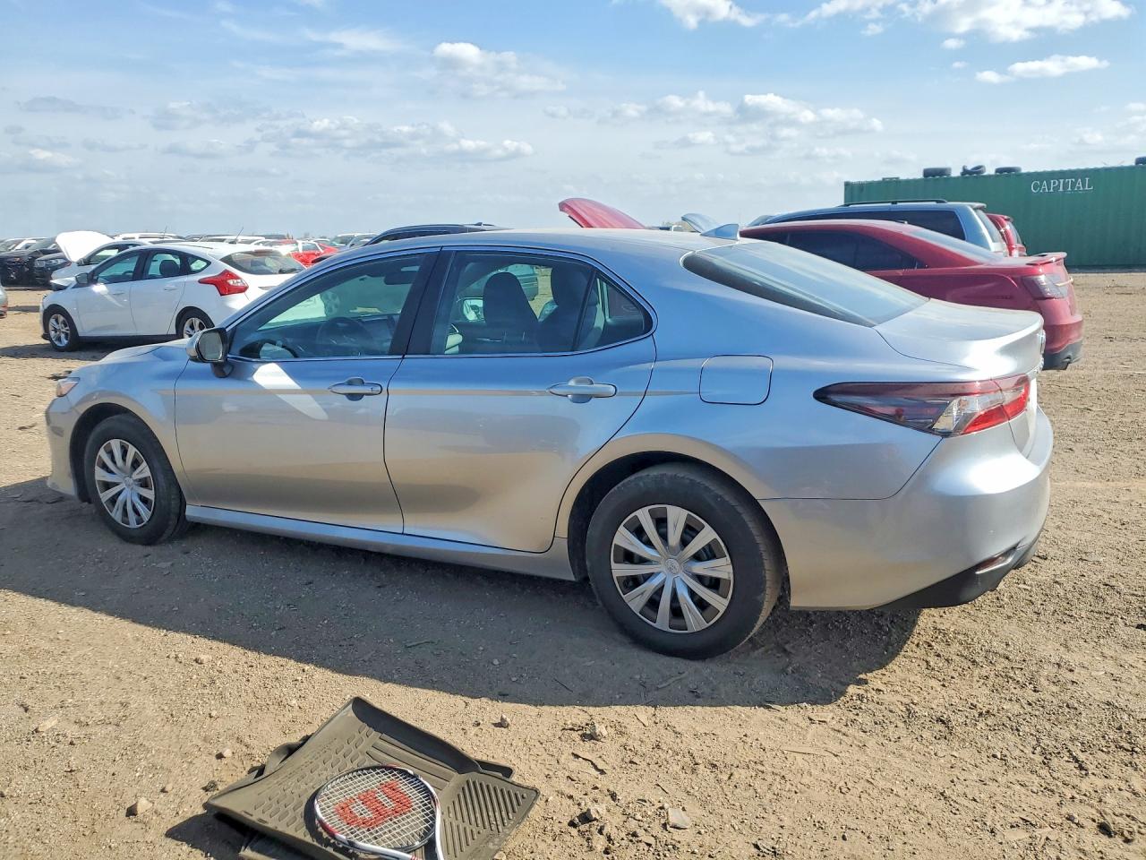 2024 Toyota Camry Hybrid Le Серебряный vin: 4T1C31AK3RU627920