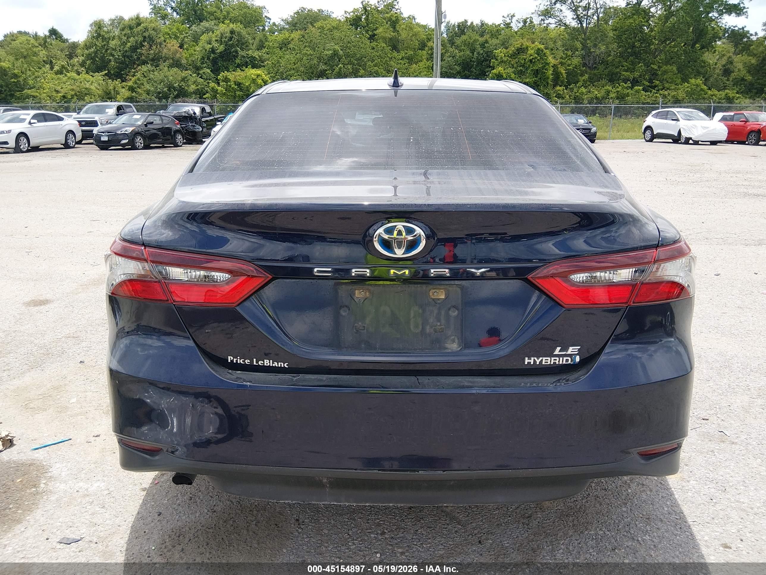 2021 Toyota Camry Le Hybrid Blue vin: 4T1C31AK4MU550919