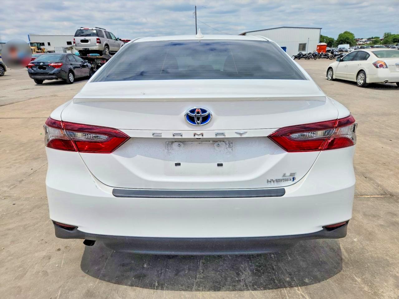 2023 Toyota Camry Le Белый vin: 4T1C31AK7PU606761