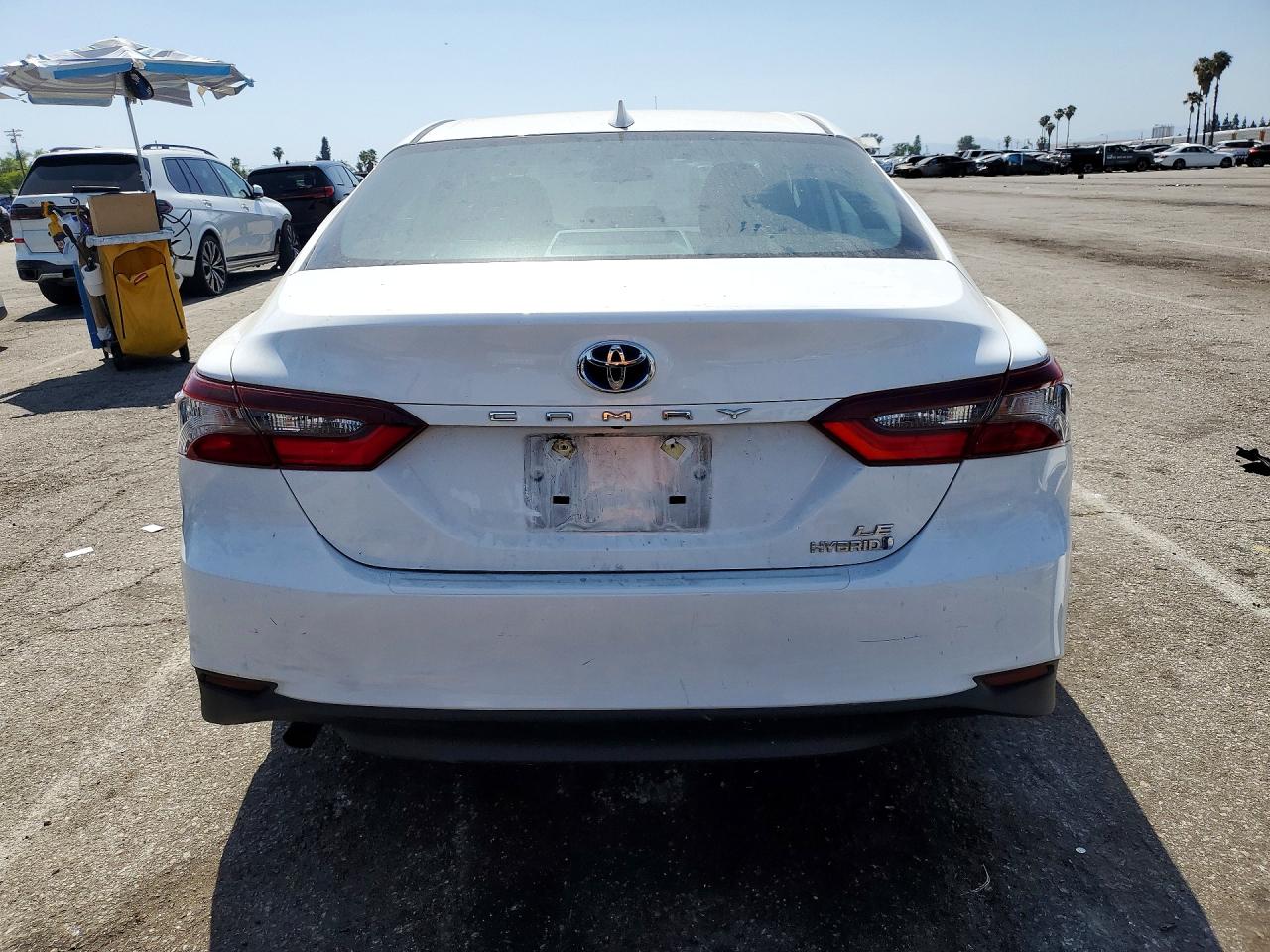 2024 Toyota Camry Le White vin: 4T1C31AK8RU071524