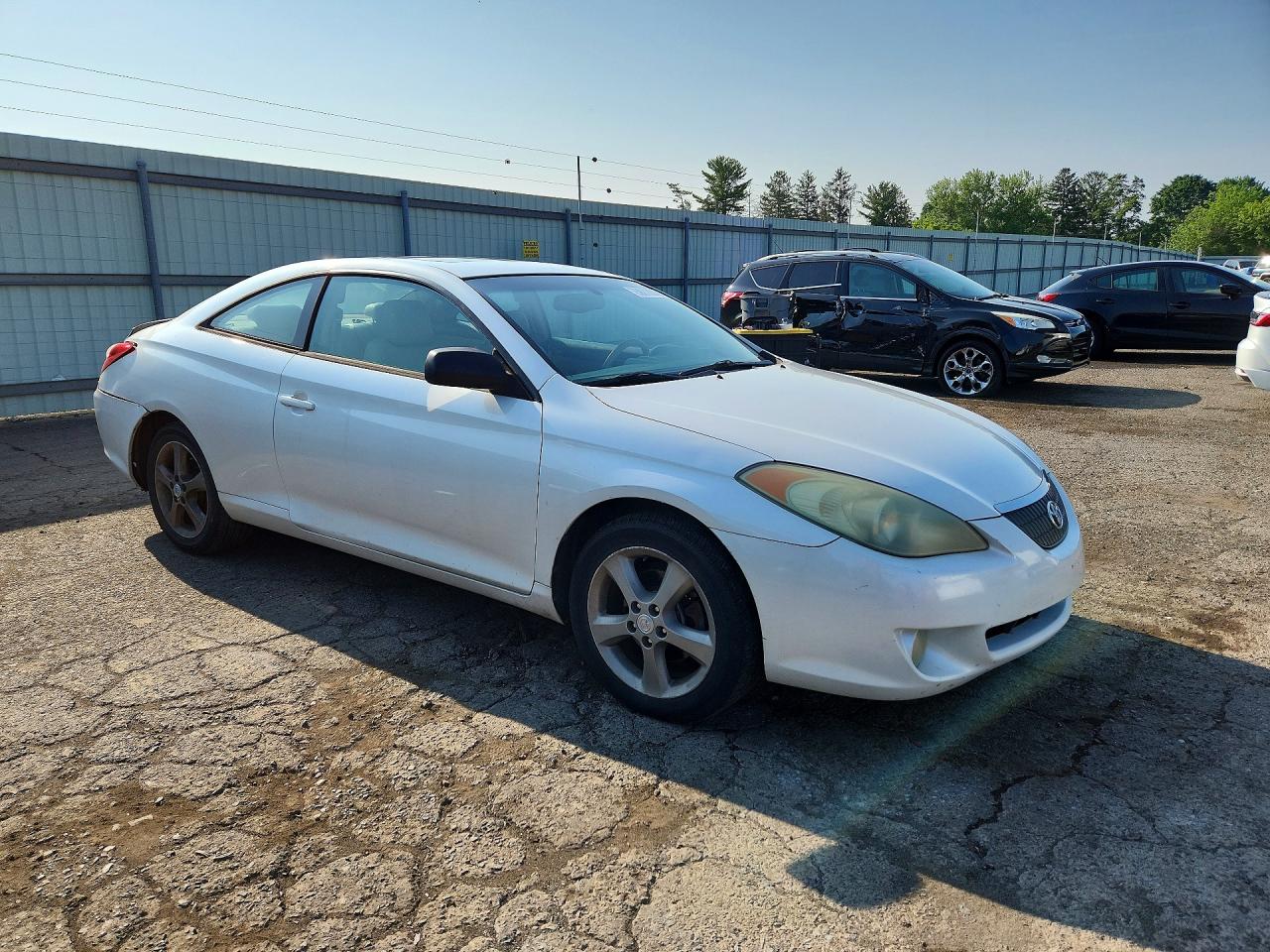 2004 Toyota Camry Solara Sle V6 White vin: 4T1CA30P14U014007