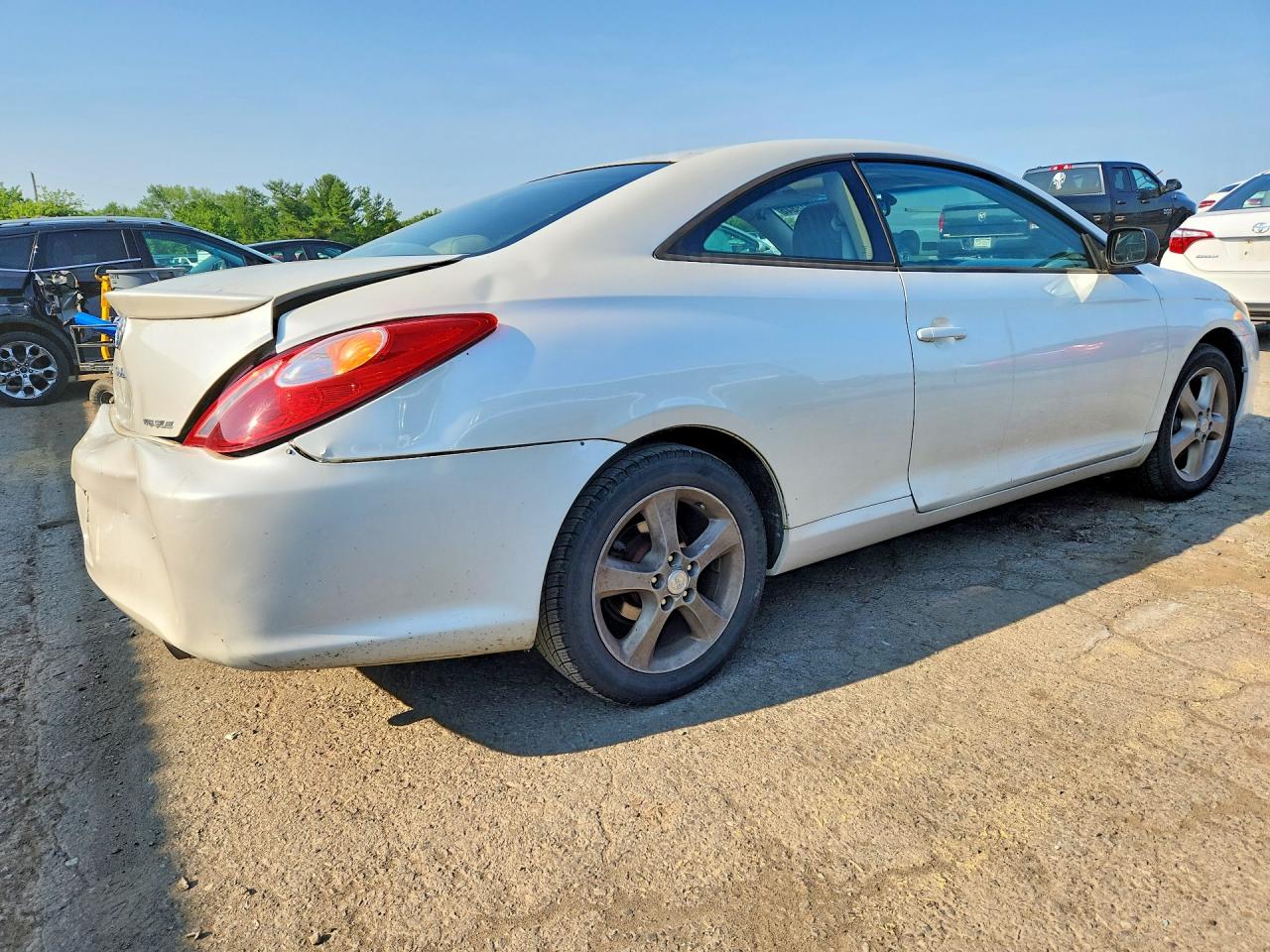 2004 Toyota Camry Solara Sle V6 White vin: 4T1CA30P14U014007
