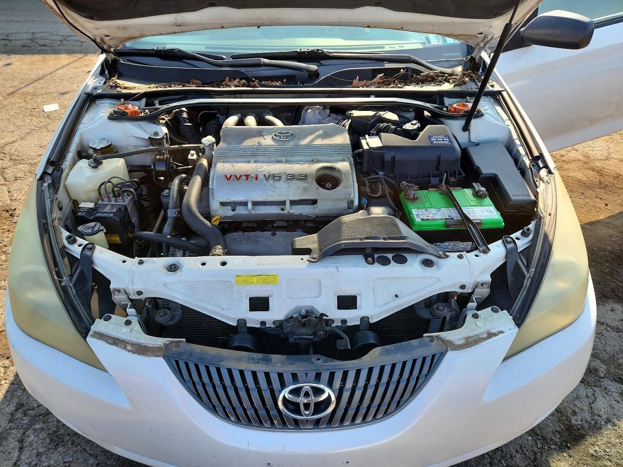 2004 Toyota Camry Solara Sle V6 White vin: 4T1CA30P14U014007