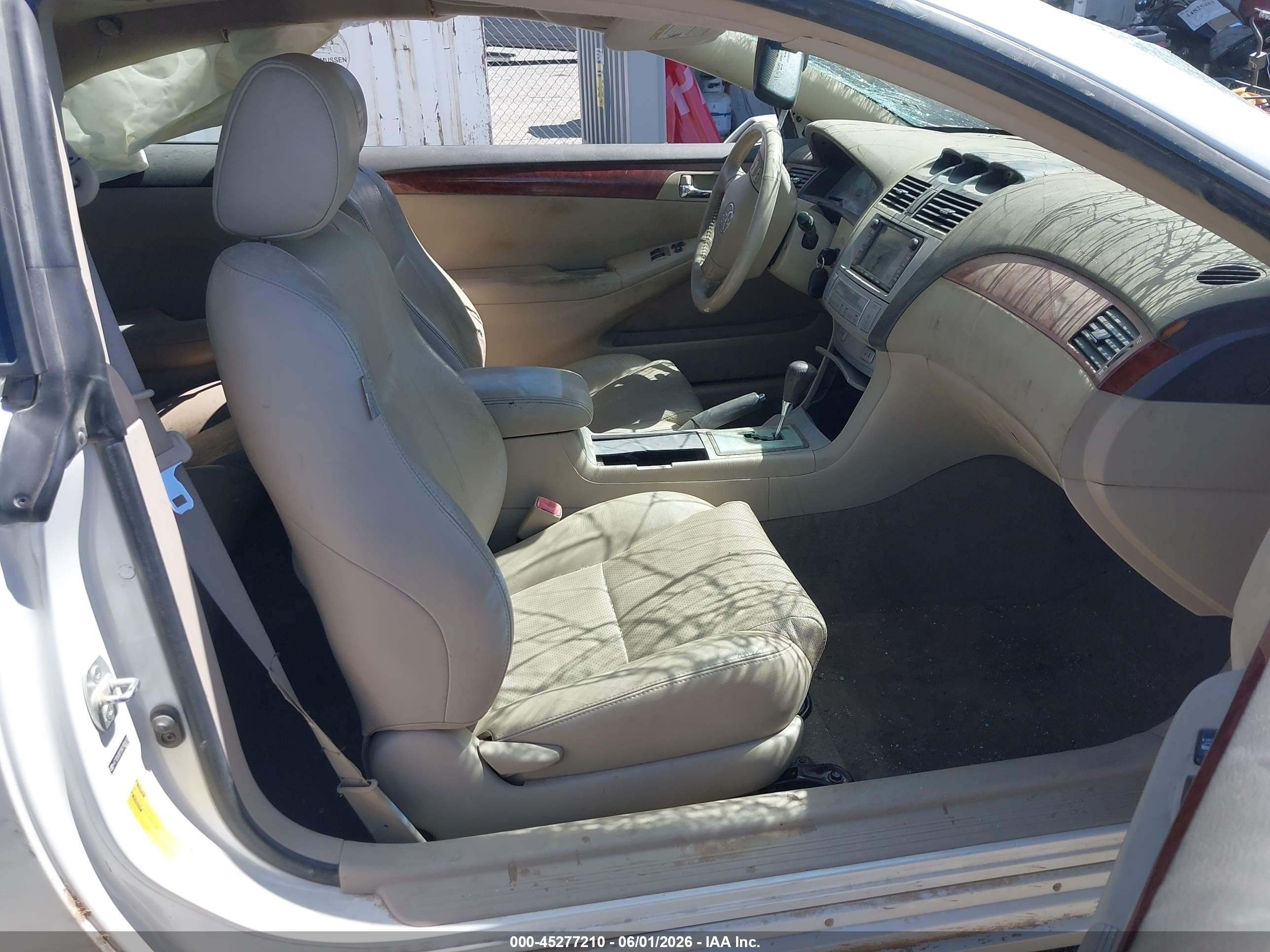 2006 Toyota Camry Solara Sle V6 White vin: 4T1CA30P26U100459