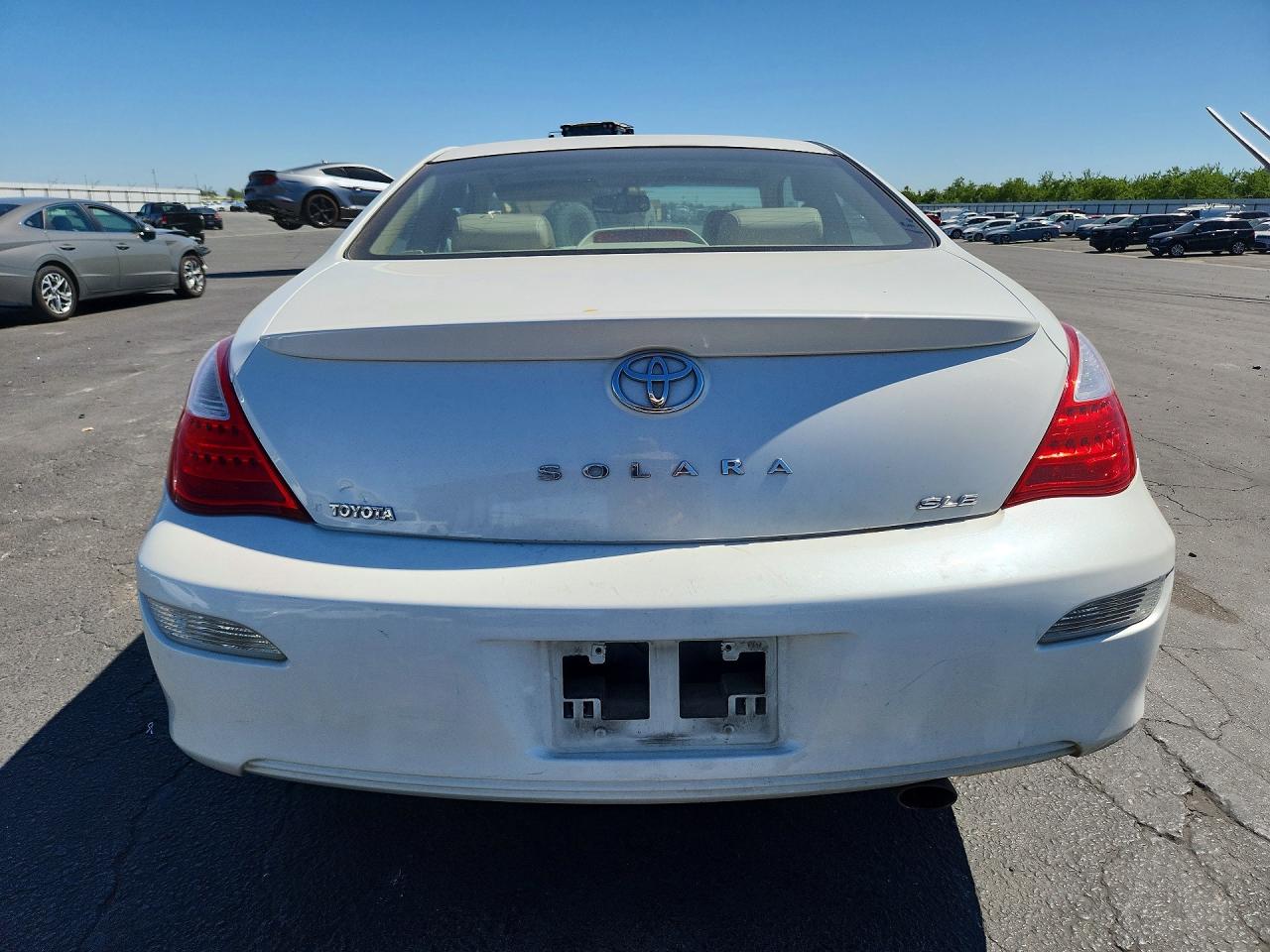 2008 Toyota Camry Solara Sle V6 White vin: 4T1CA30P28U151768