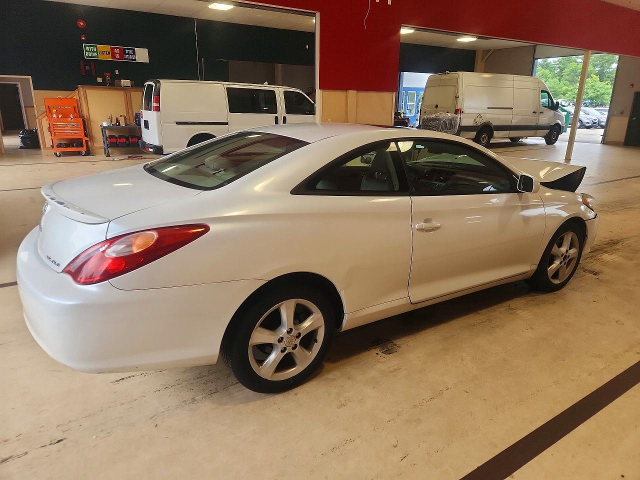2004 Toyota Camry Solara Sle V6 White vin: 4T1CA30P54U011627