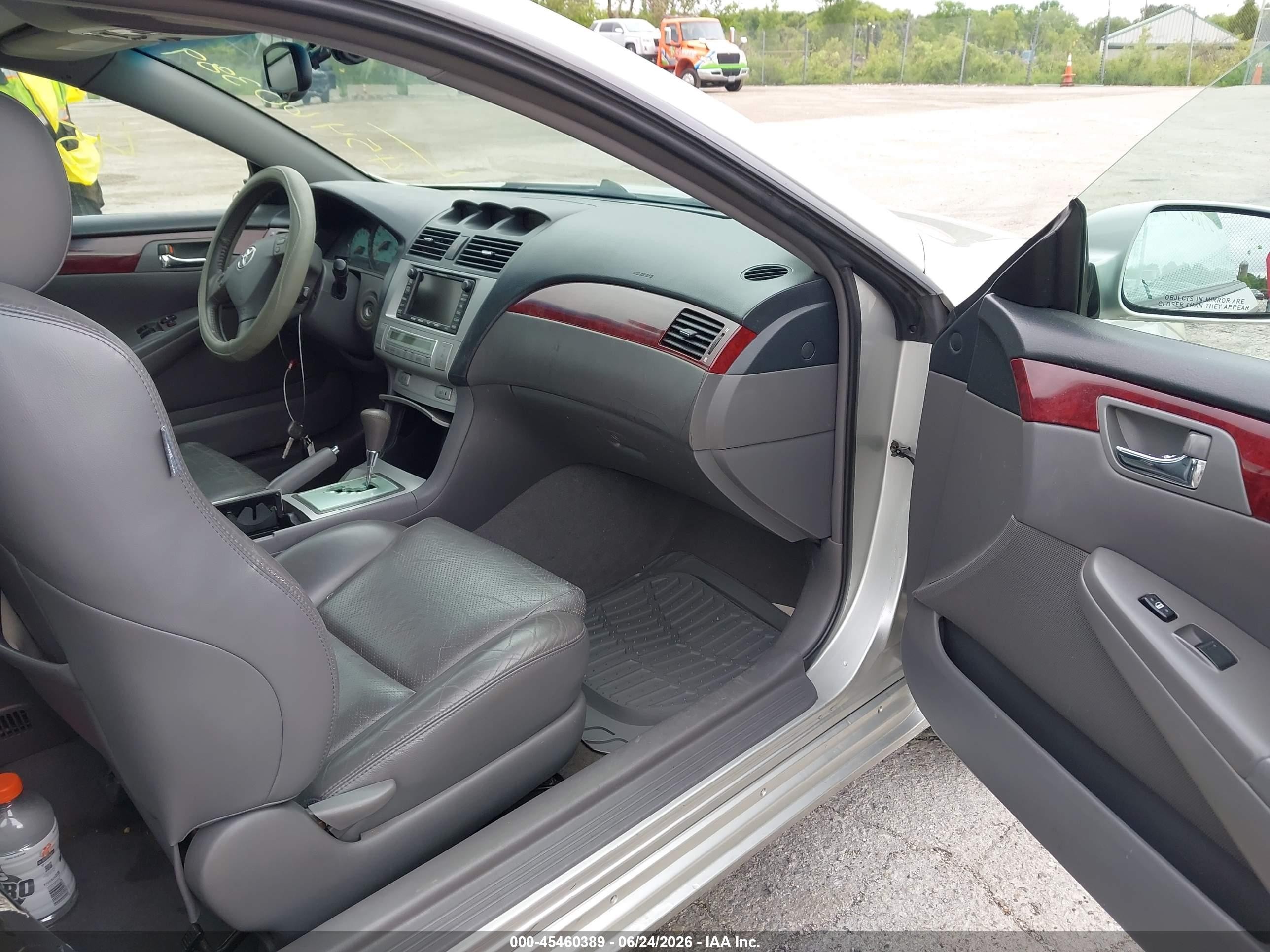 2004 Toyota Camry Solara Sle V6 Silver vin: 4T1CA30P54U028413