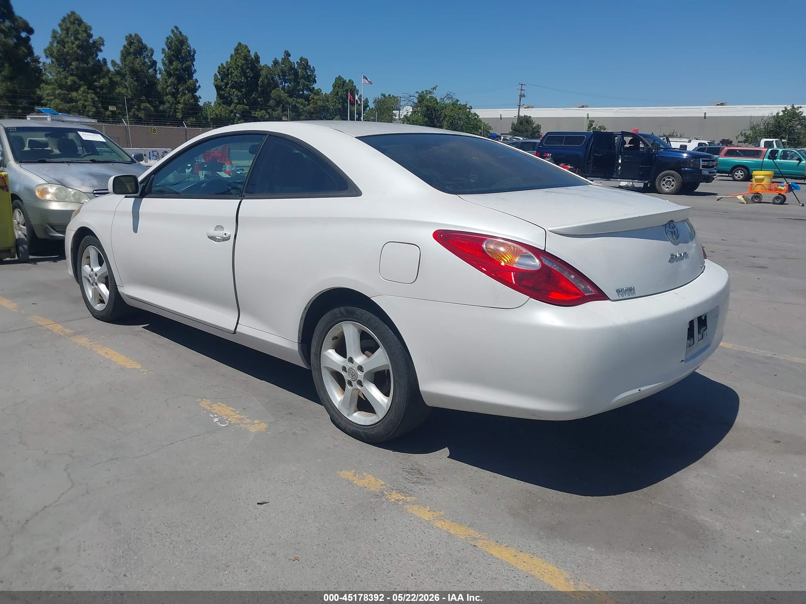 2005 Toyota Camry Solara Sle V6 White vin: 4T1CA30P75U045358