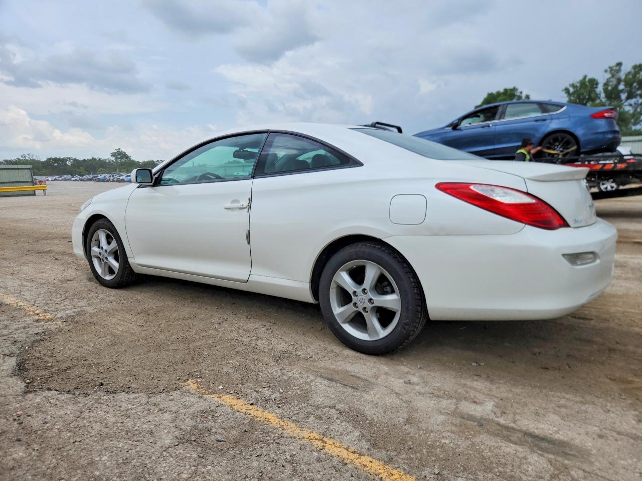 2008 Toyota Camry Solara Sle V6 White vin: 4T1CA30PX8U156541