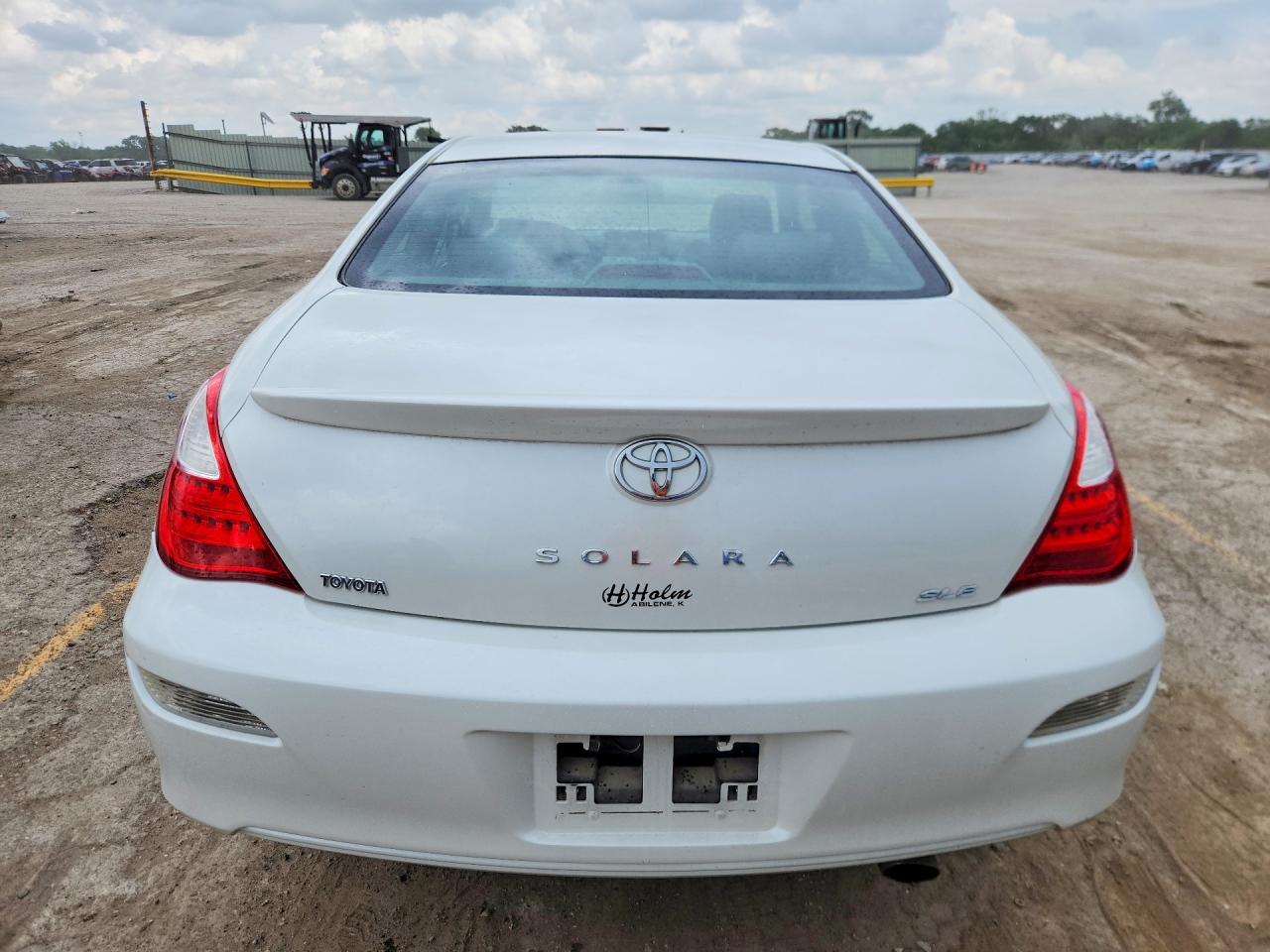 2008 Toyota Camry Solara Sle V6 White vin: 4T1CA30PX8U156541