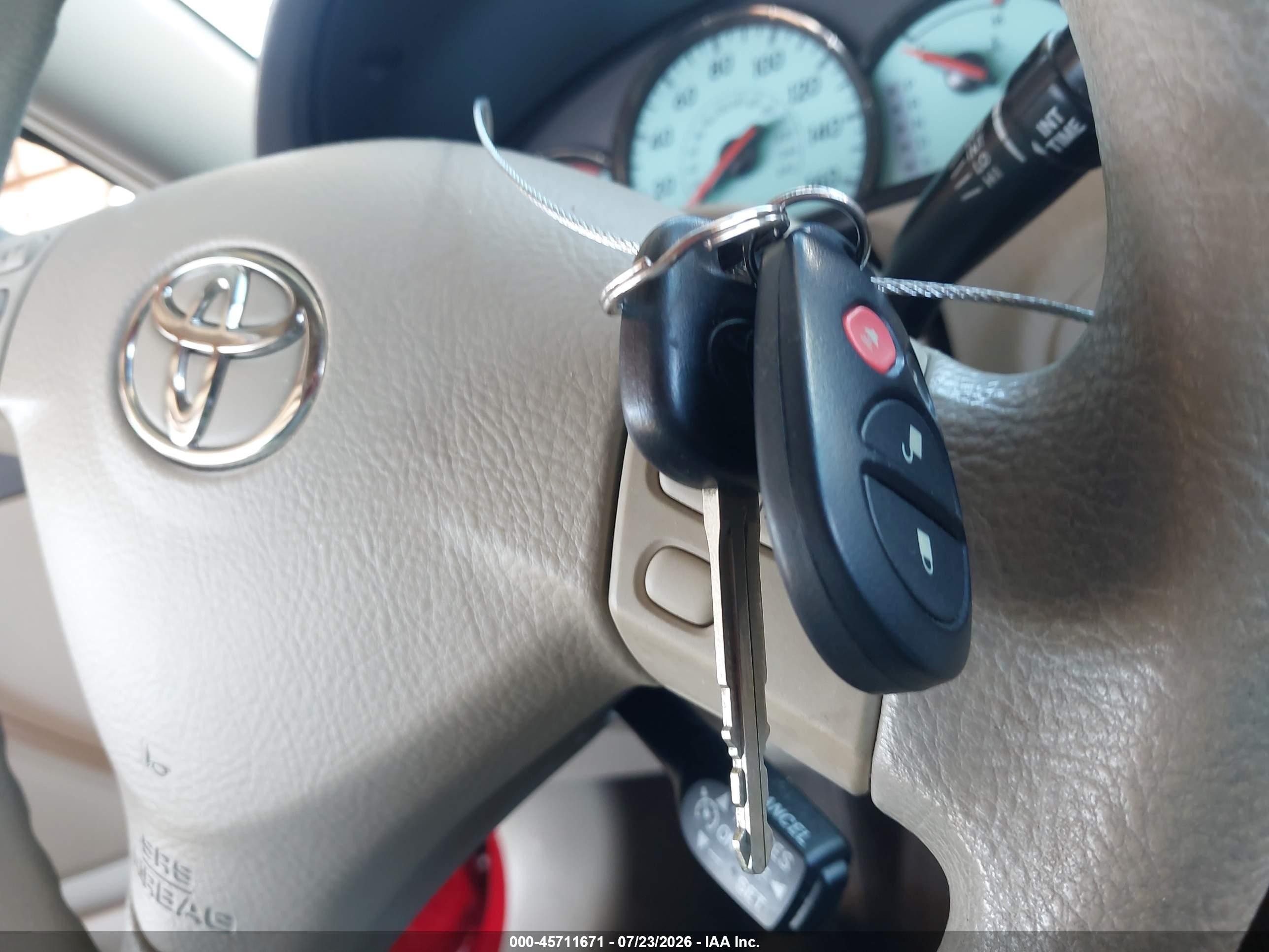 2004 Toyota Camry Solara Se V6 Red vin: 4T1CA38P04U010633