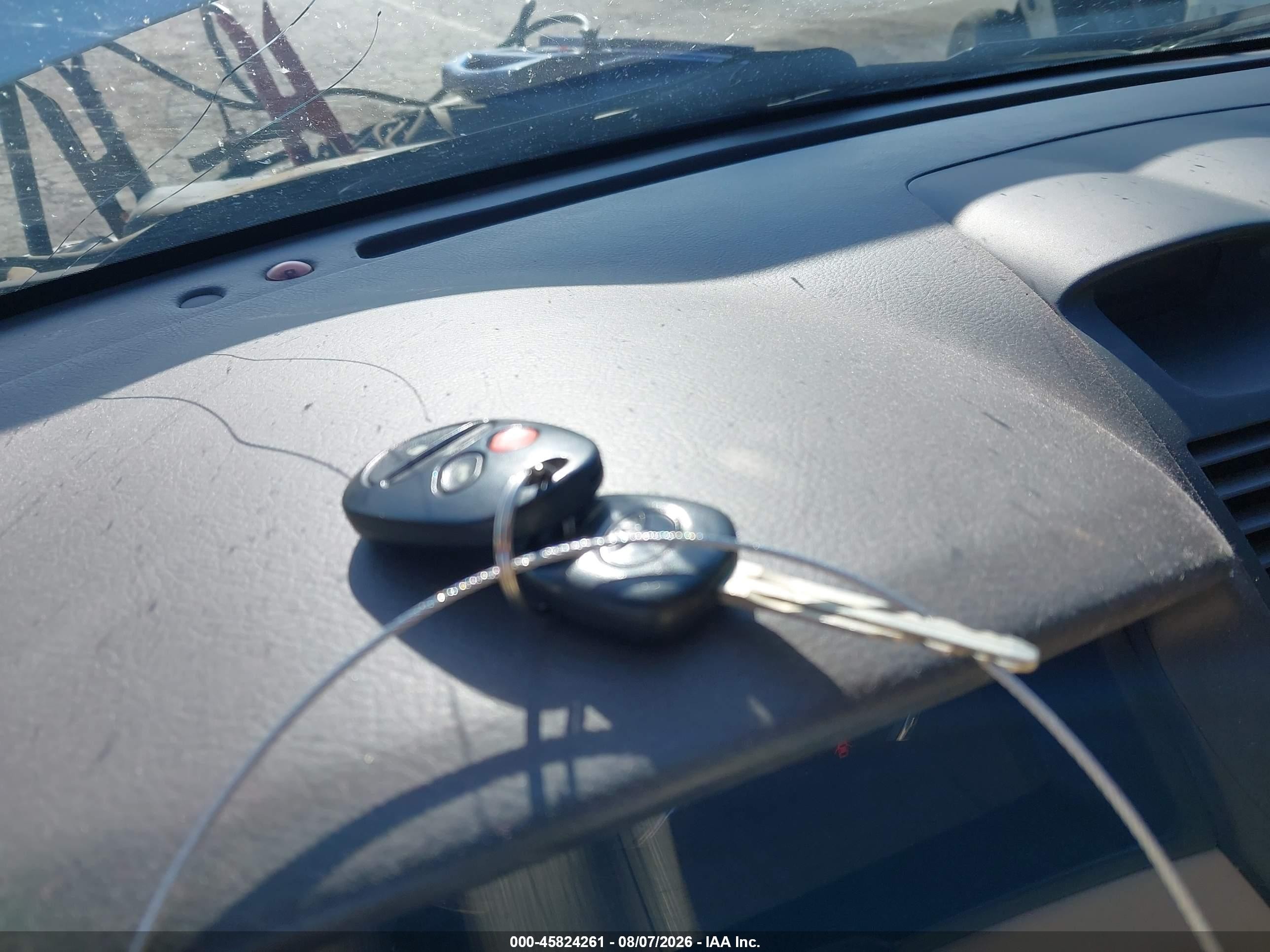 2004 Toyota Camry Solara Se V6 White vin: 4T1CA38P64U017165